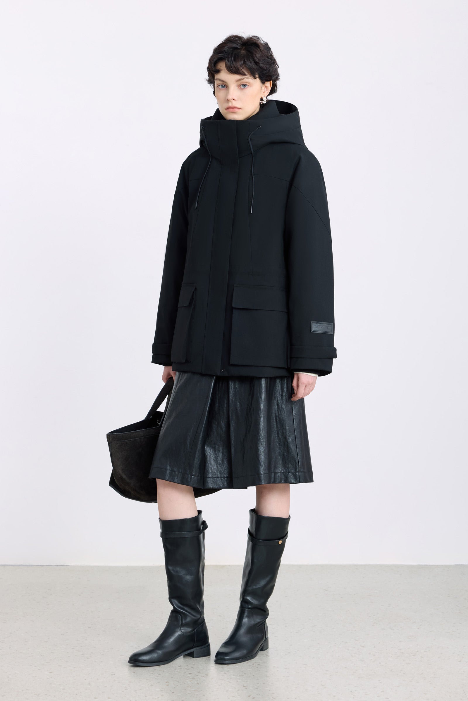 #color_Black
