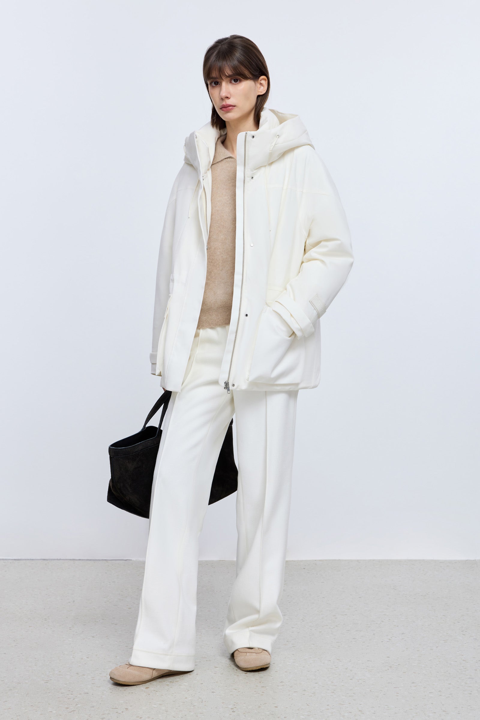#color_Off White