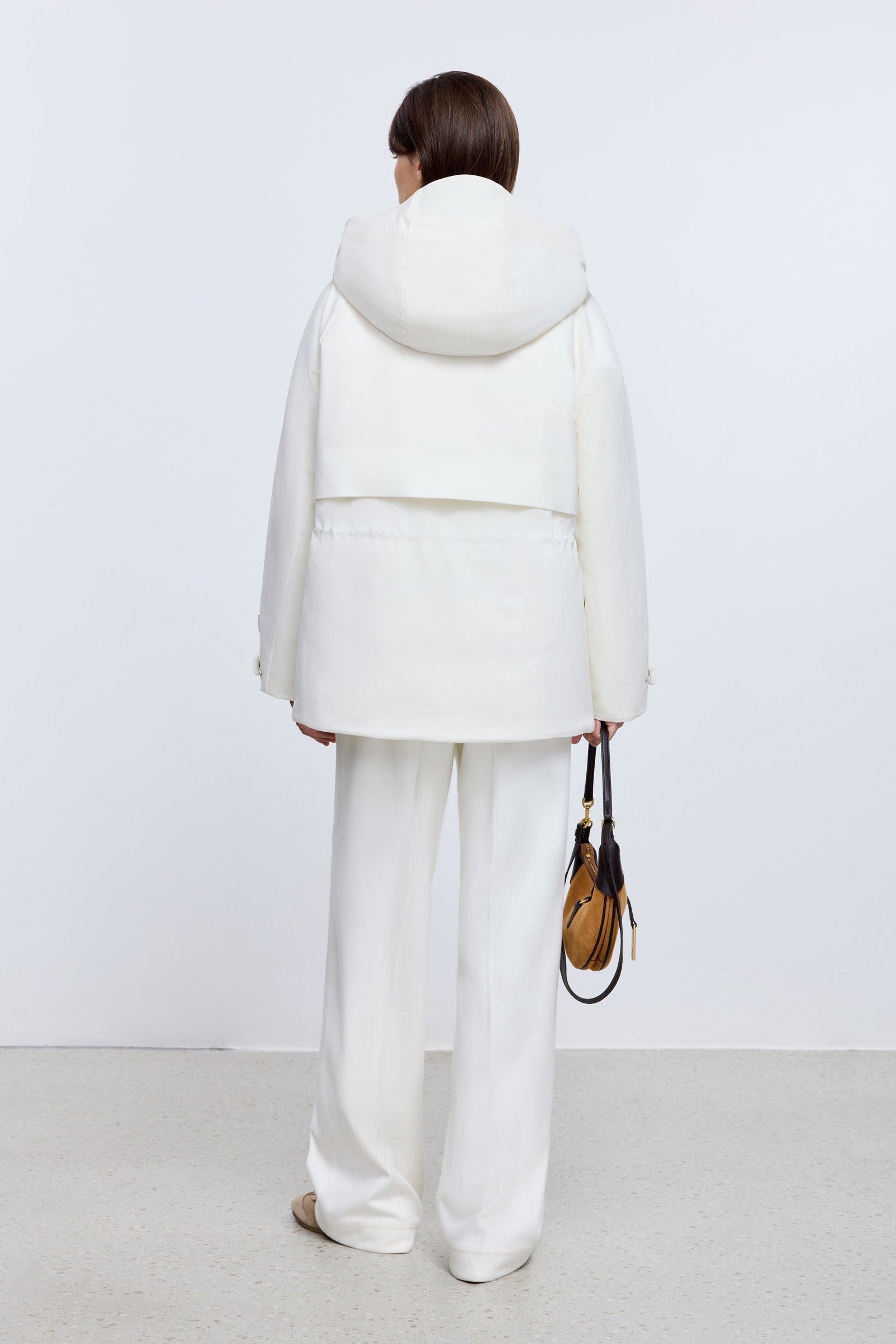 #color_Off White