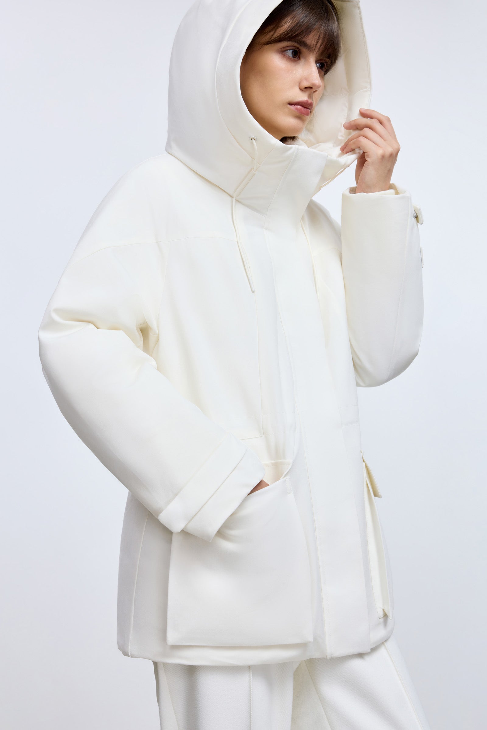 #color_Off White