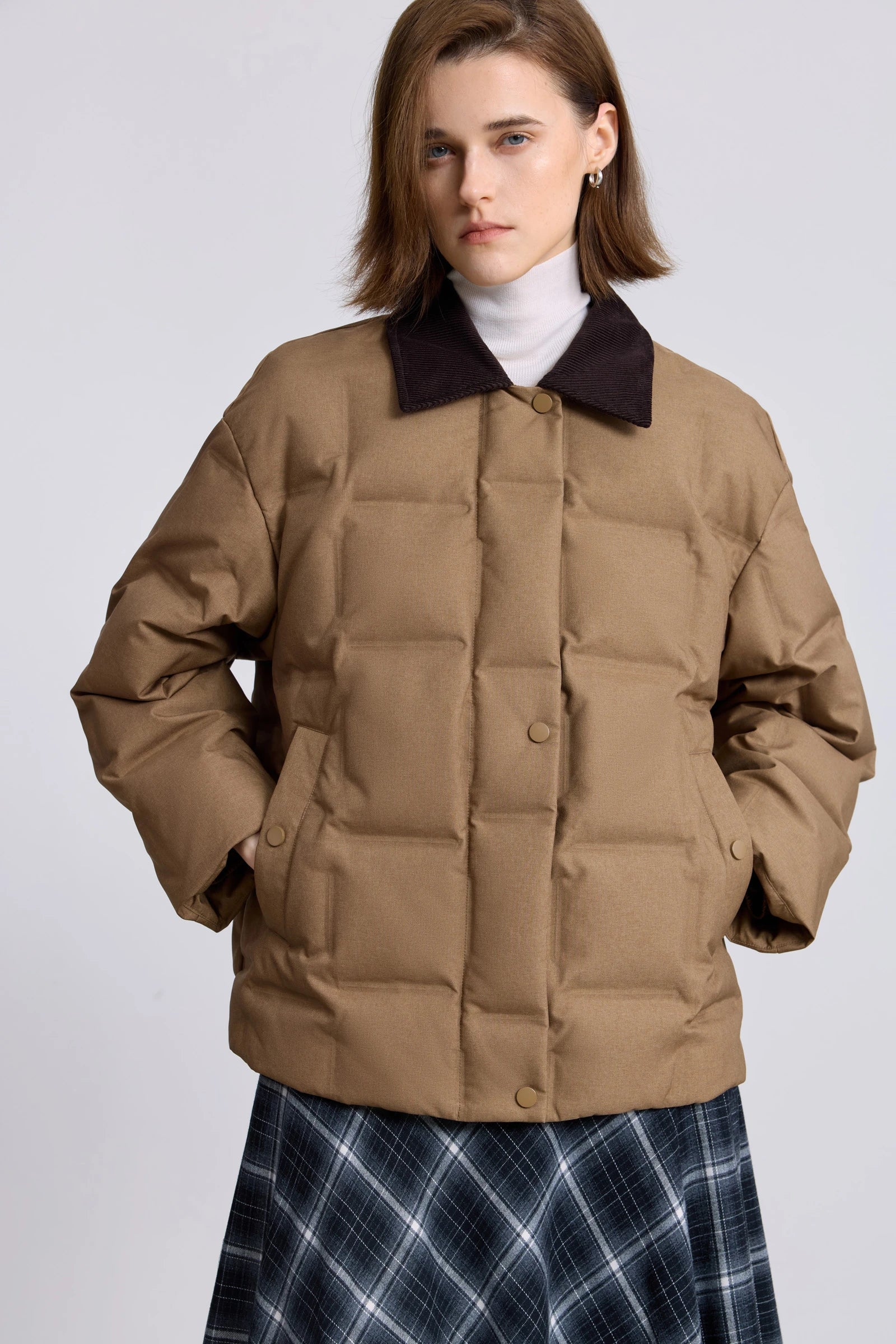 #color_Light Khaki