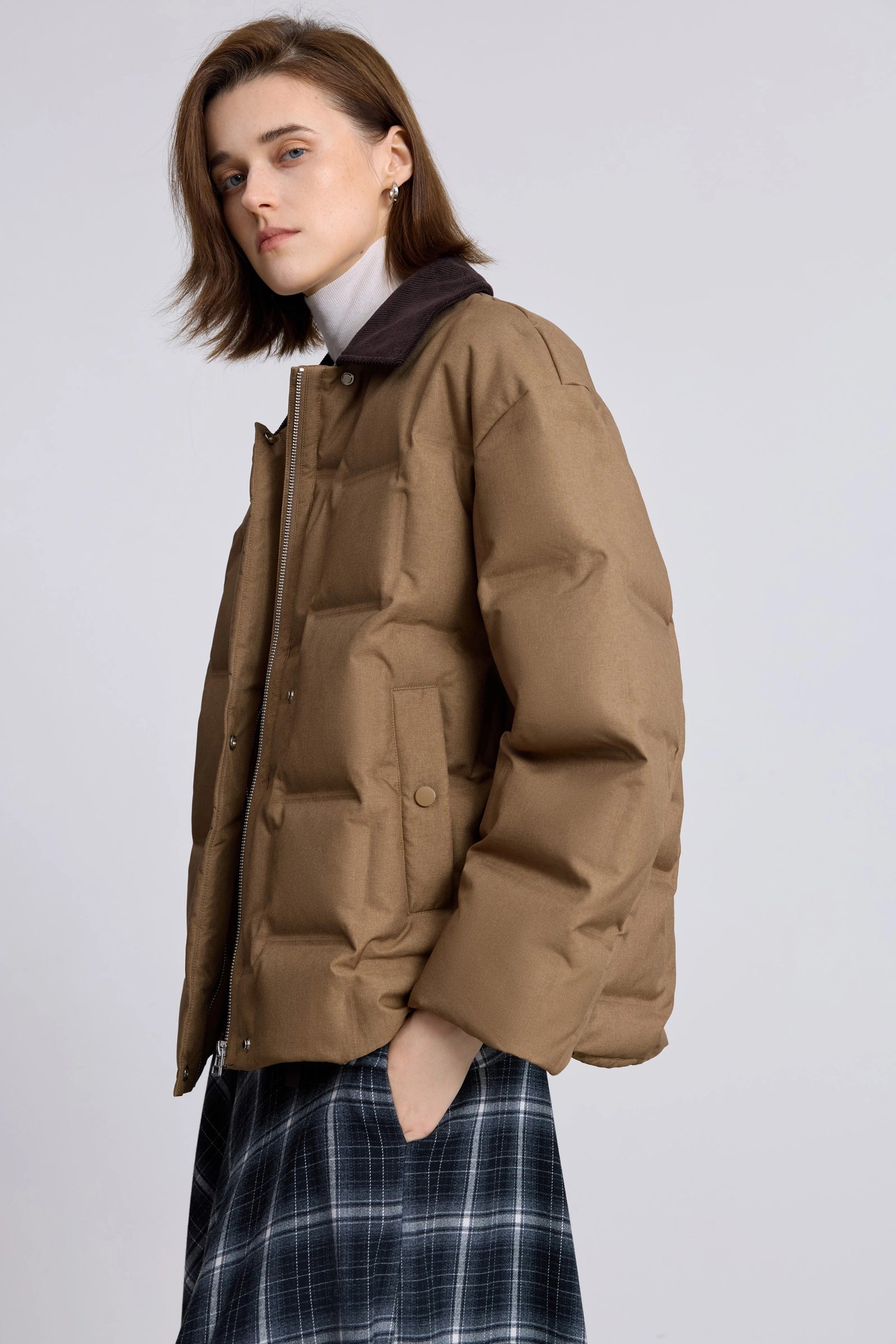 #color_Light Khaki