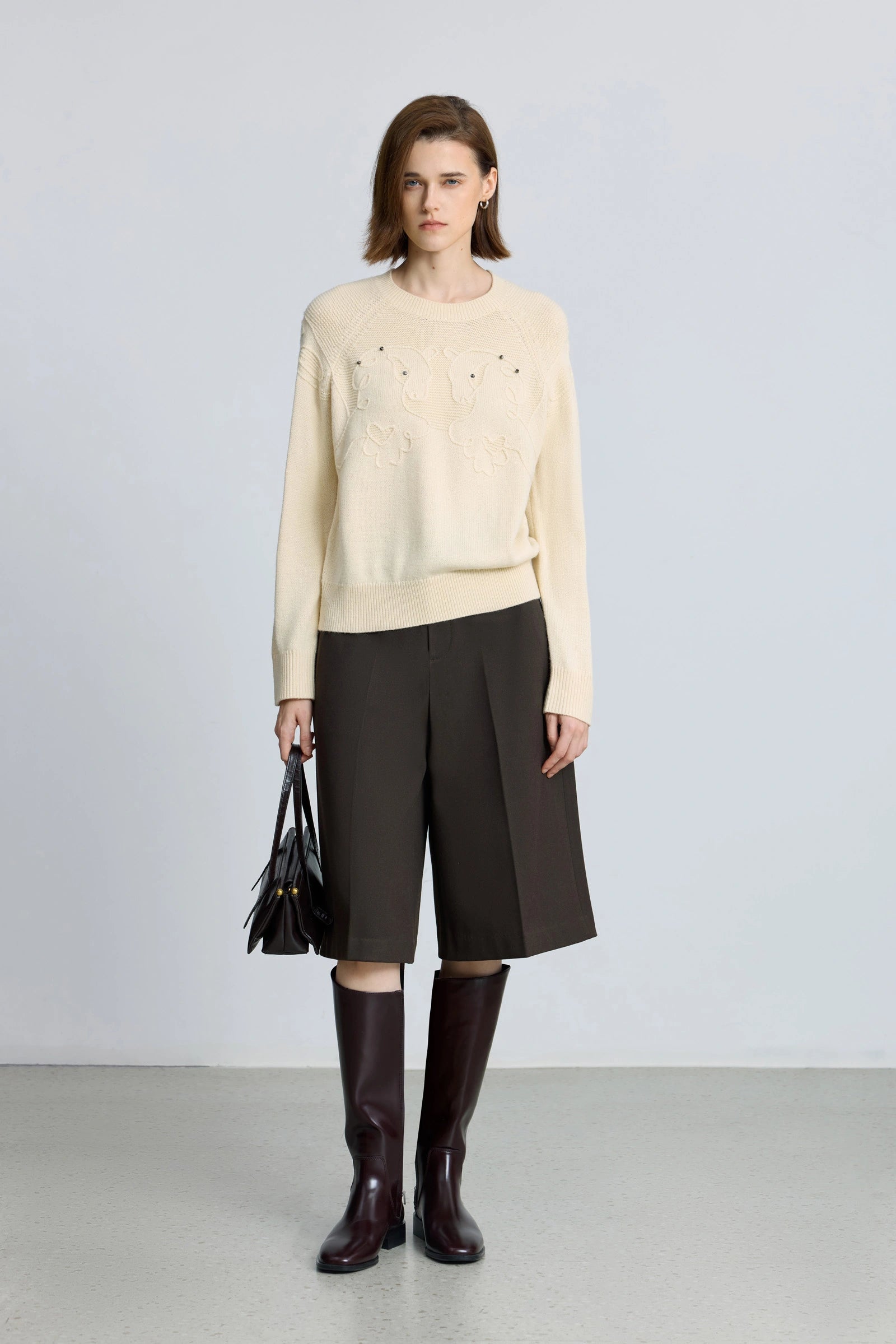 #color_Off White