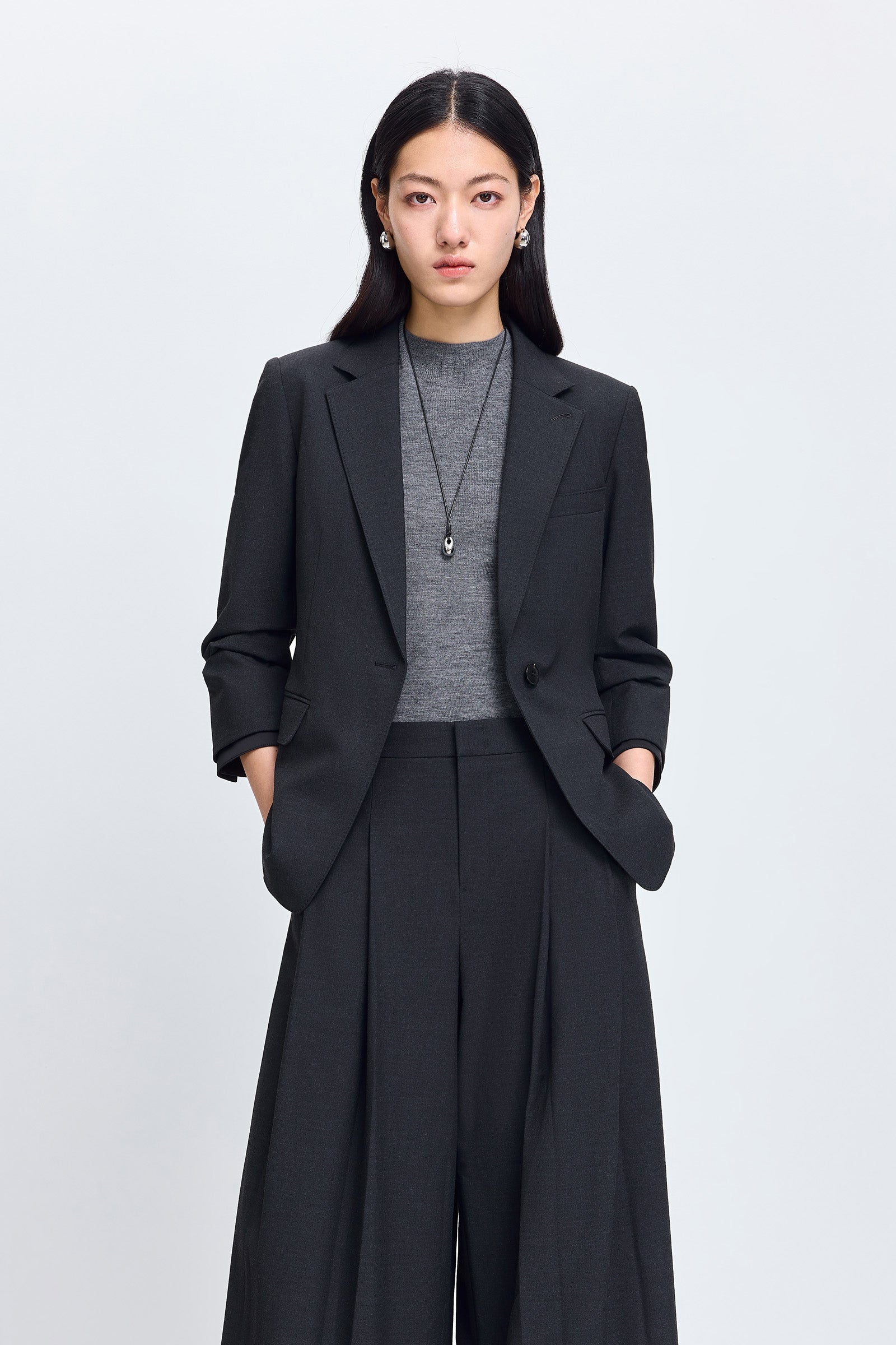 #color_Dark Charcoal Gray