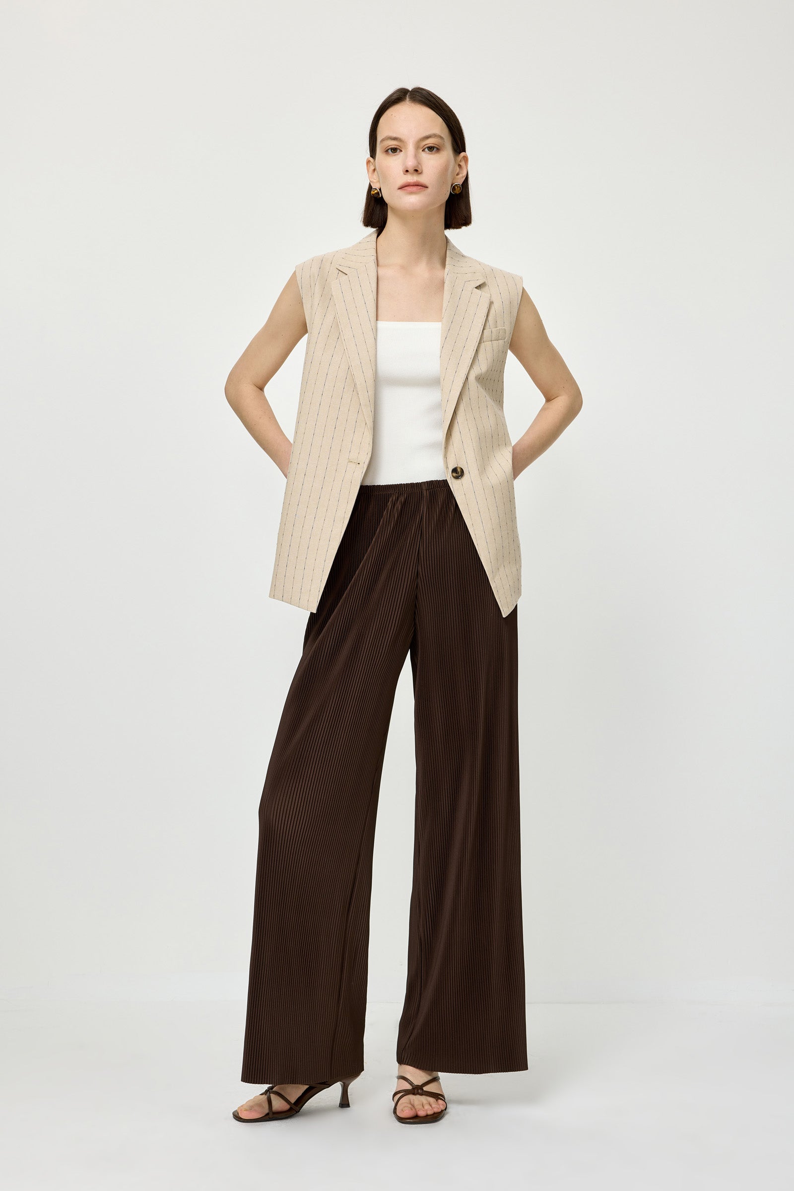 #color_Brown