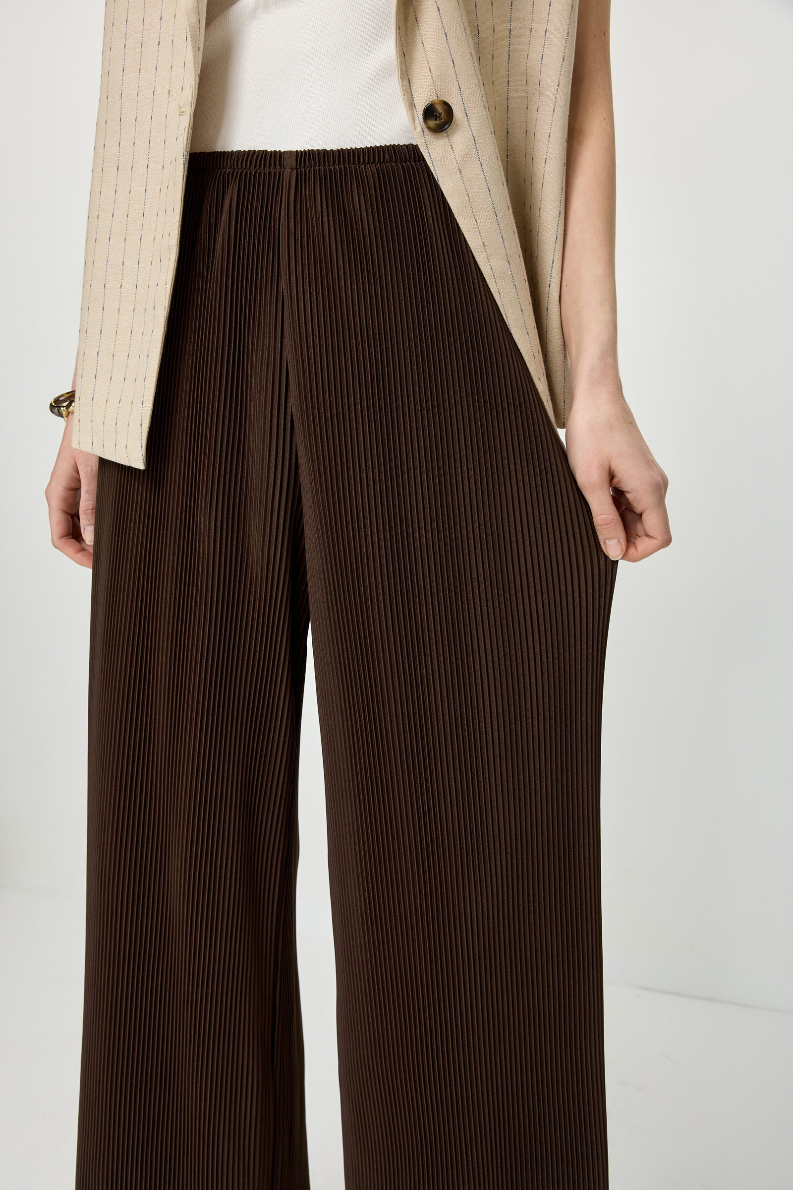 #color_Brown