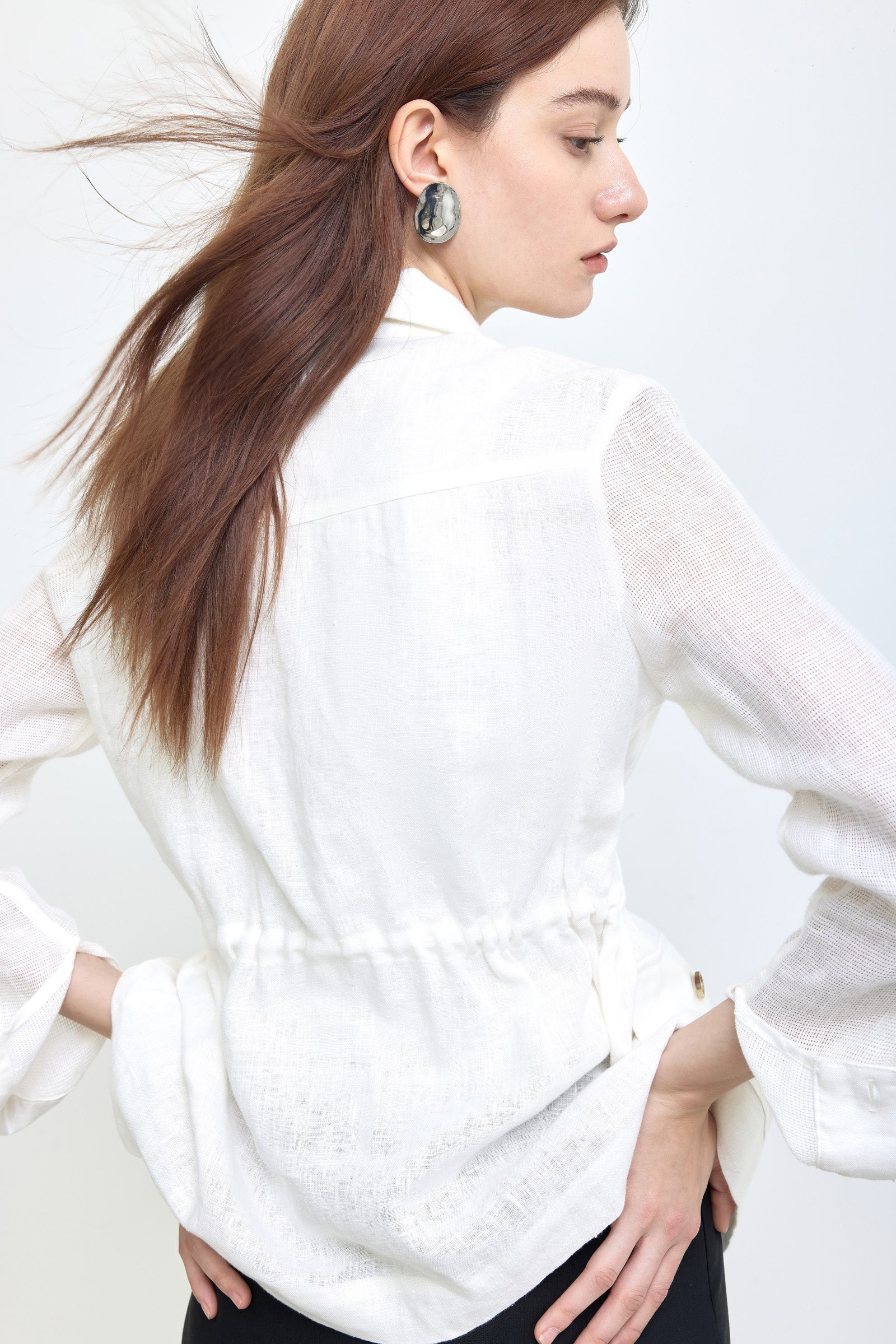 #color_White