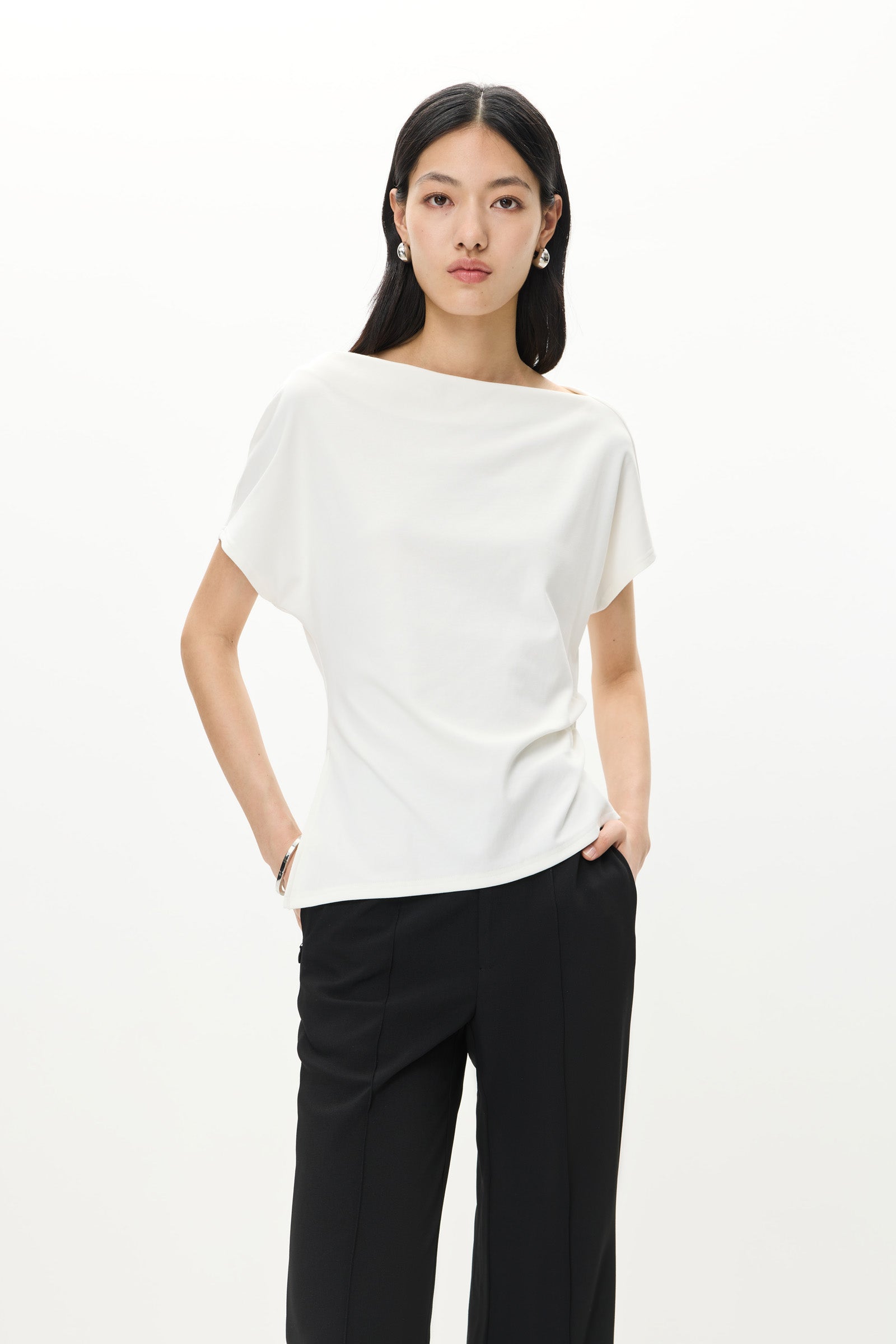 #color_White