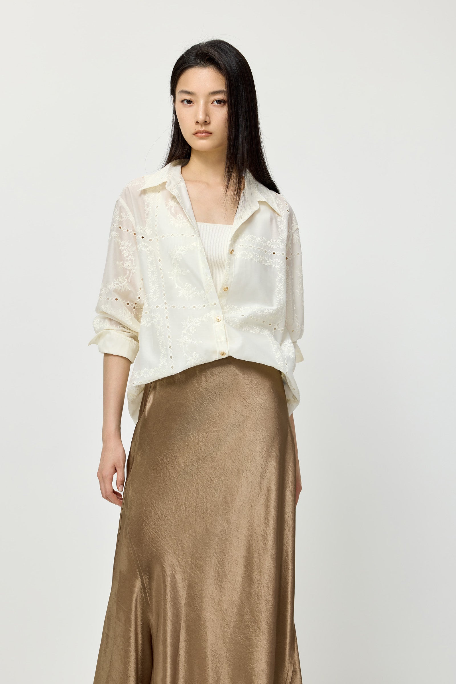 #color_Off White