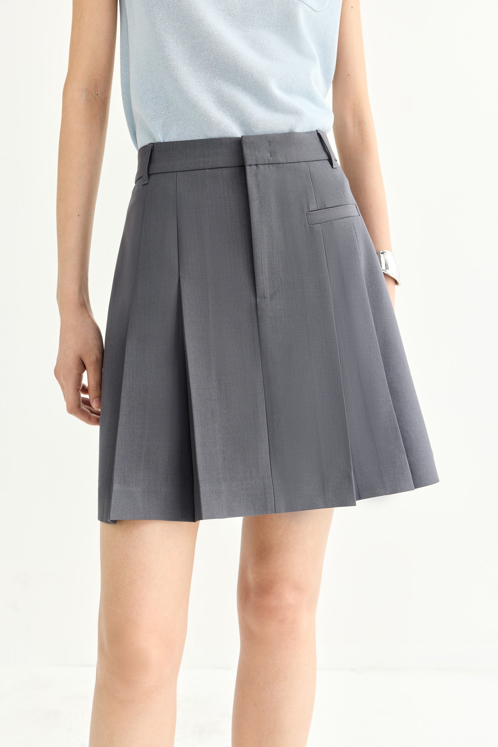 #color_Gray