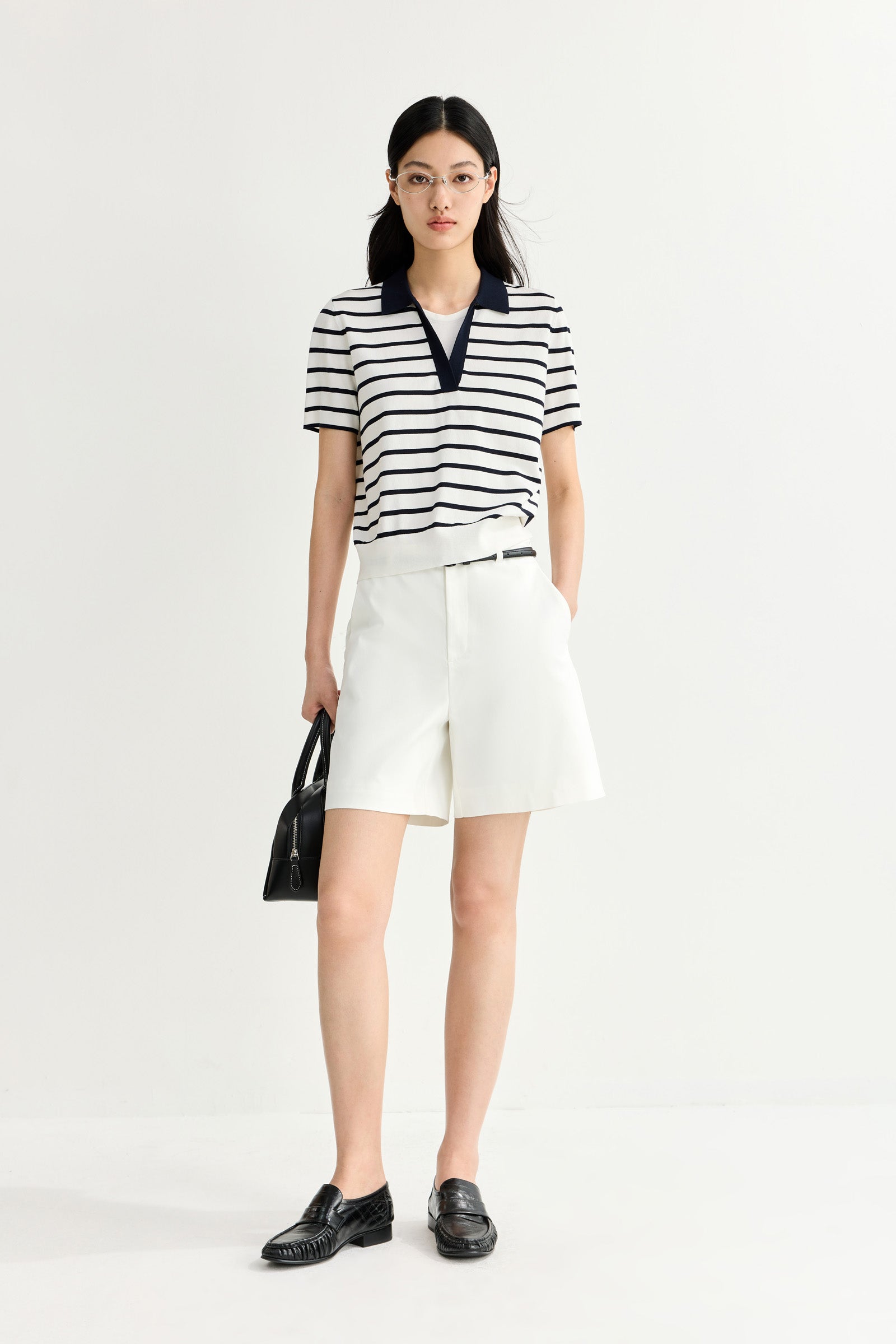 #color_Off White