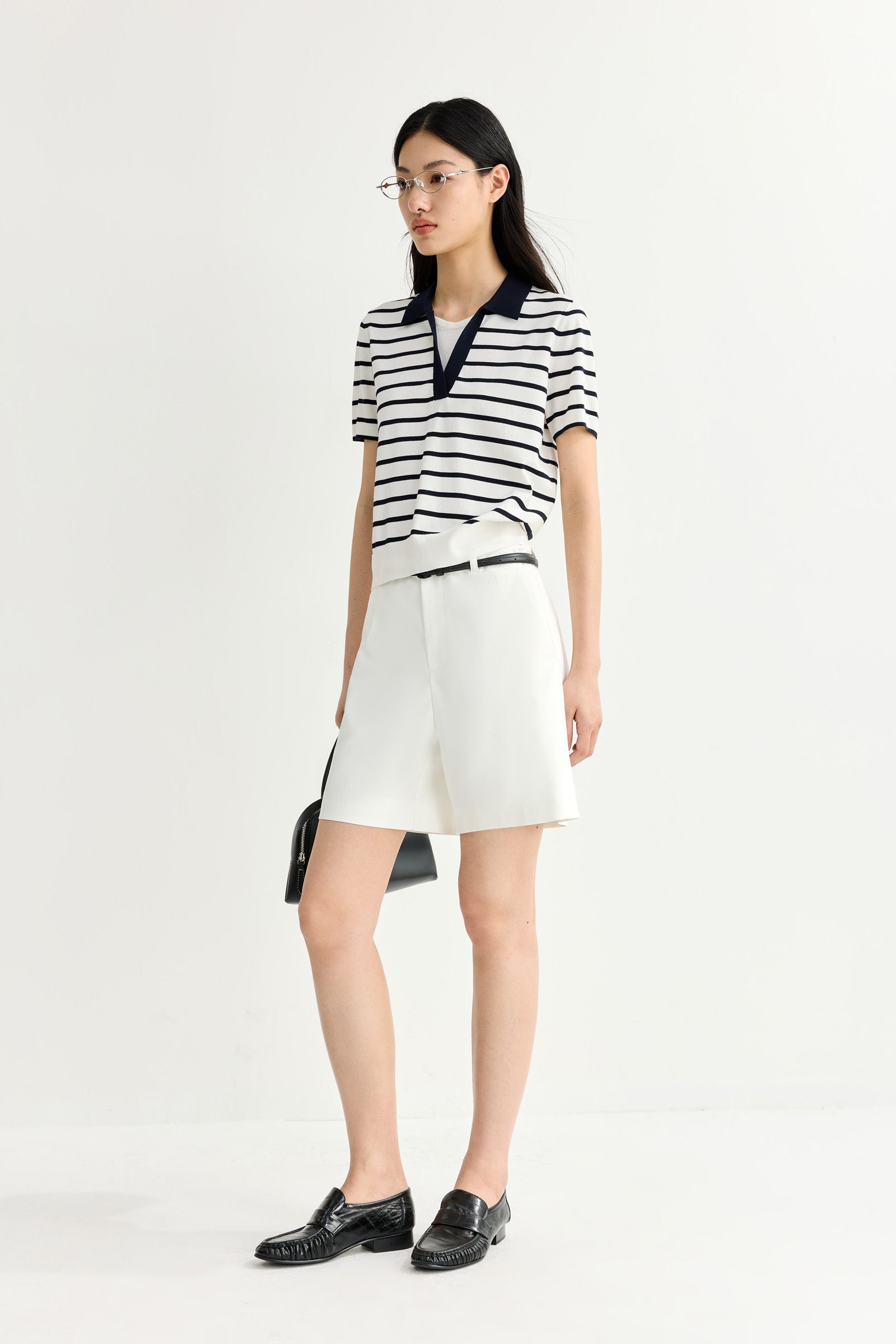 #color_Off White