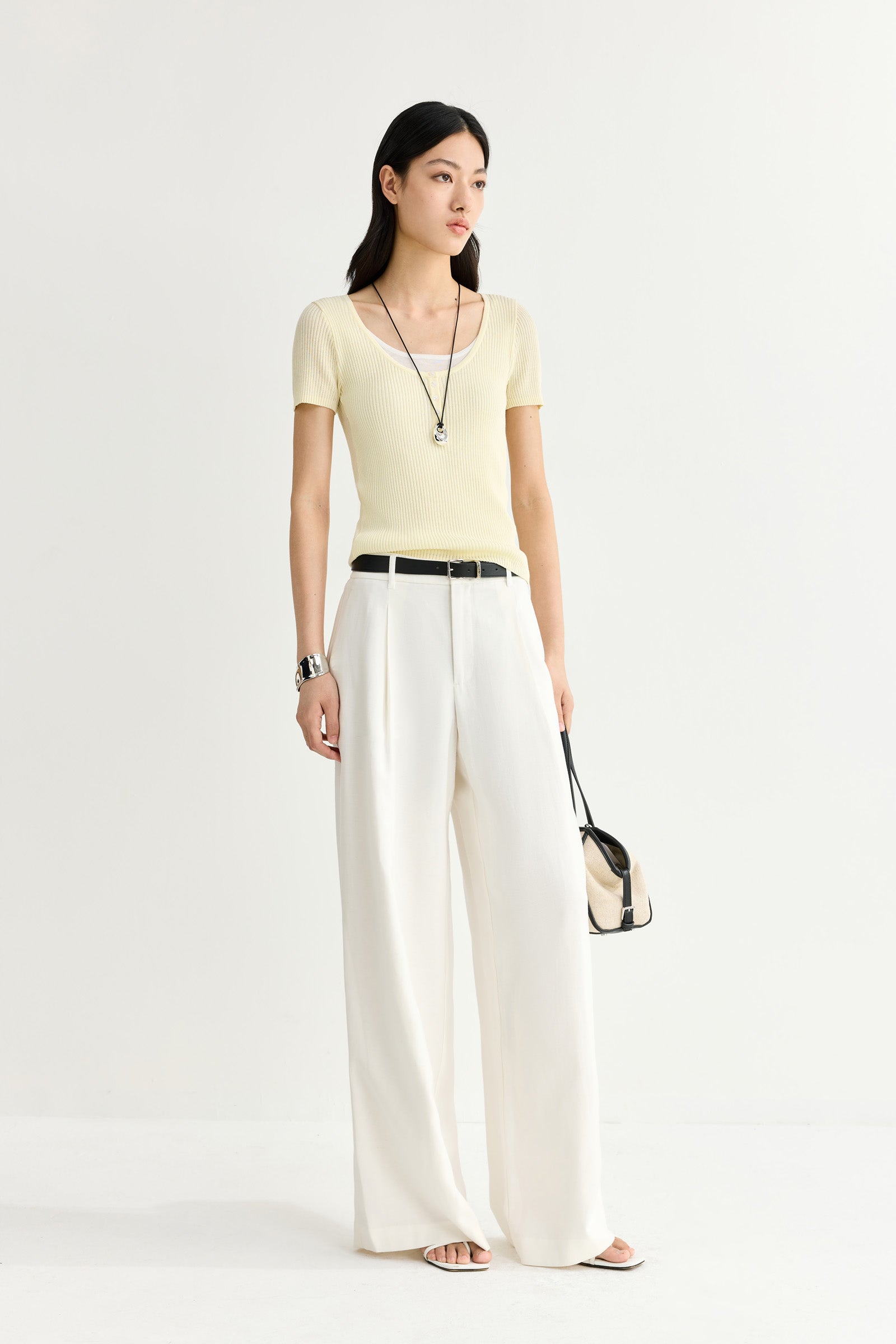 #color_Goose Yellow