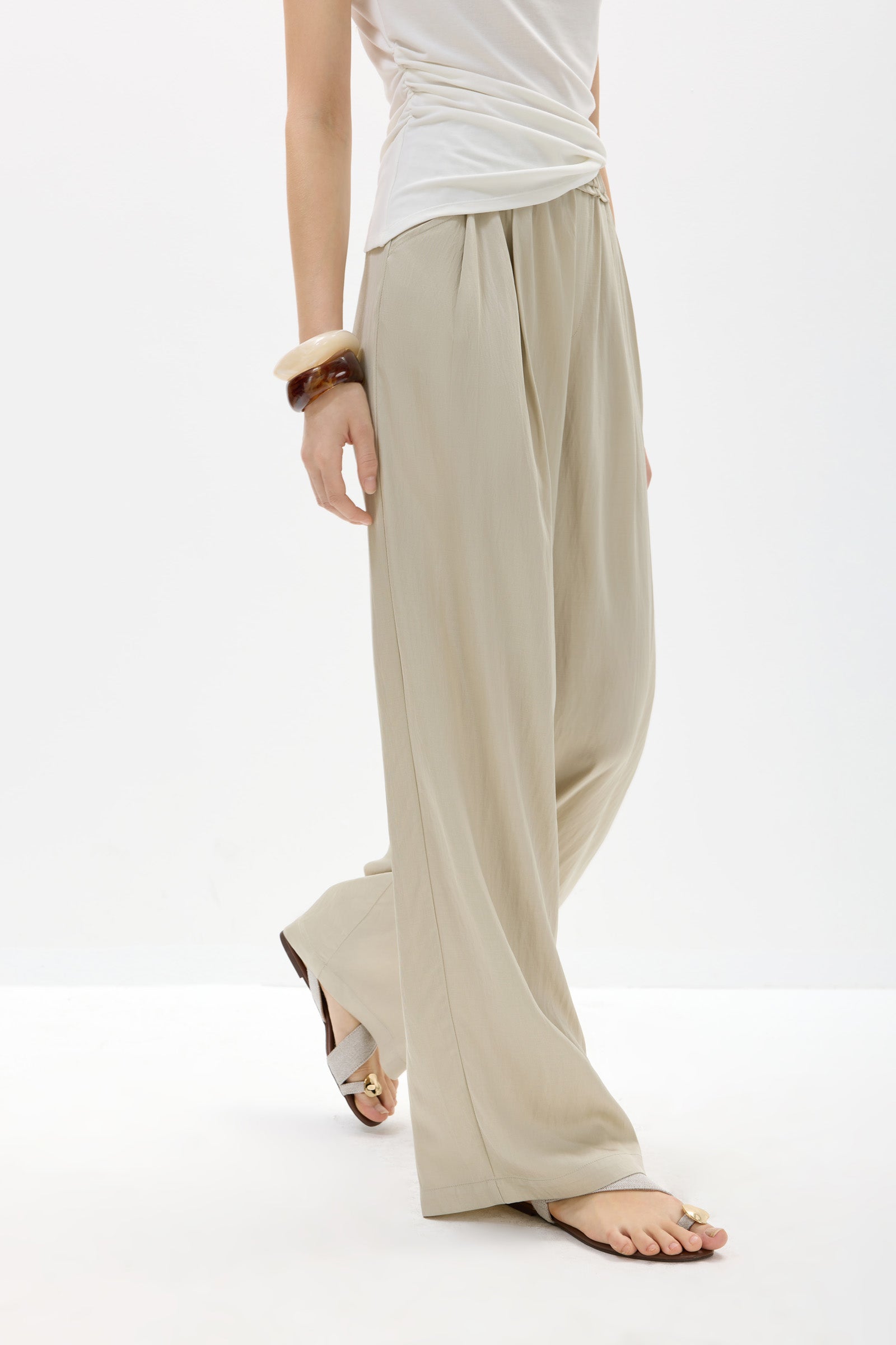 #color_khaki