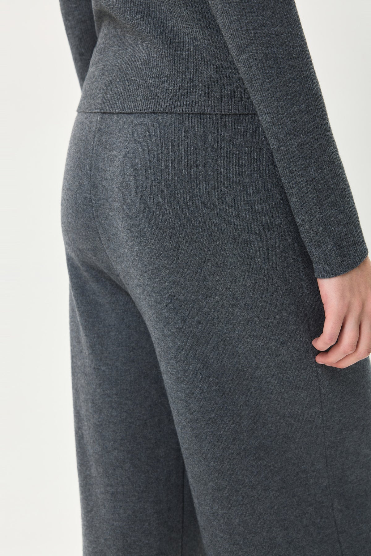 #color_Dark Gray