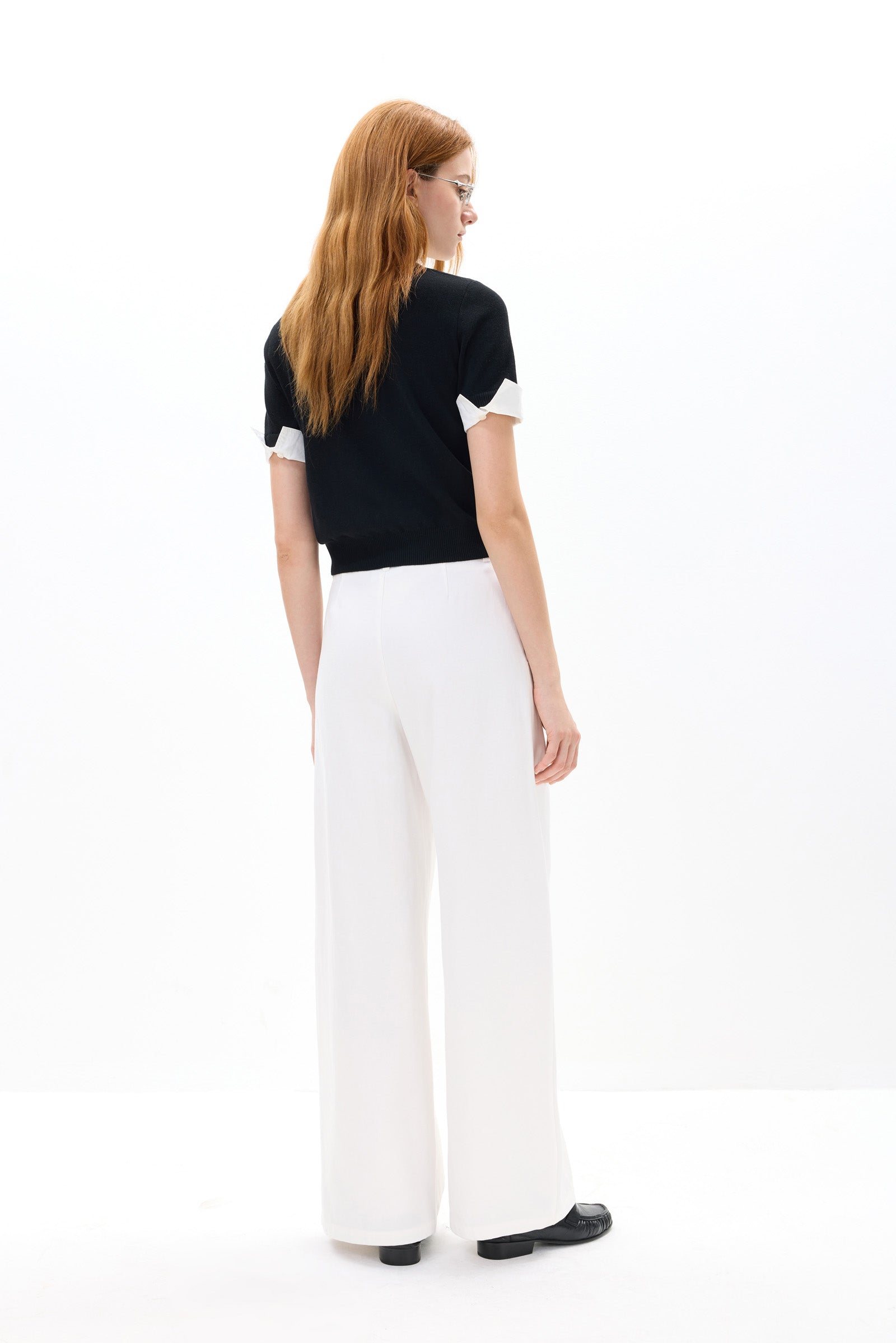 #color_Off White