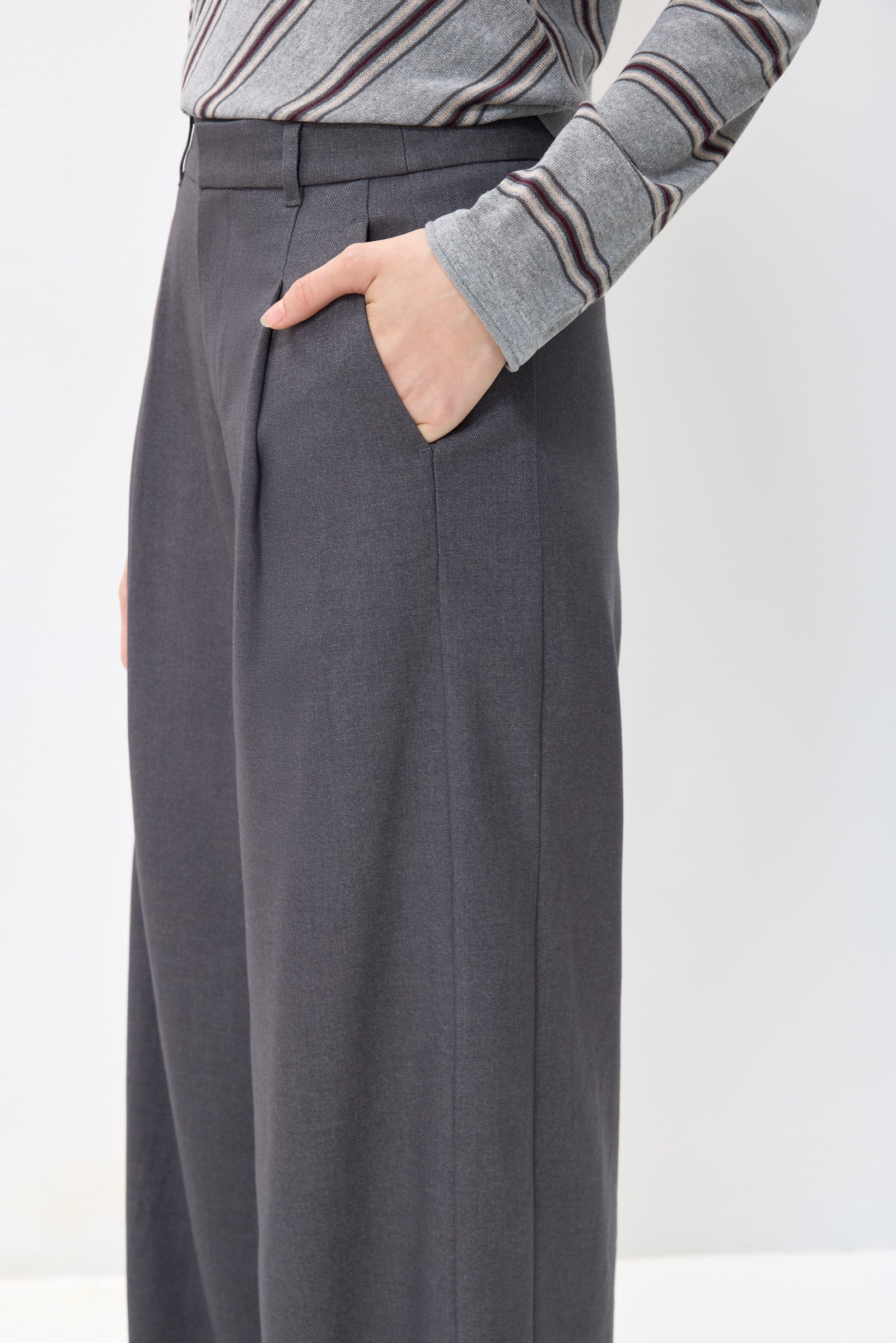 #color_Gray