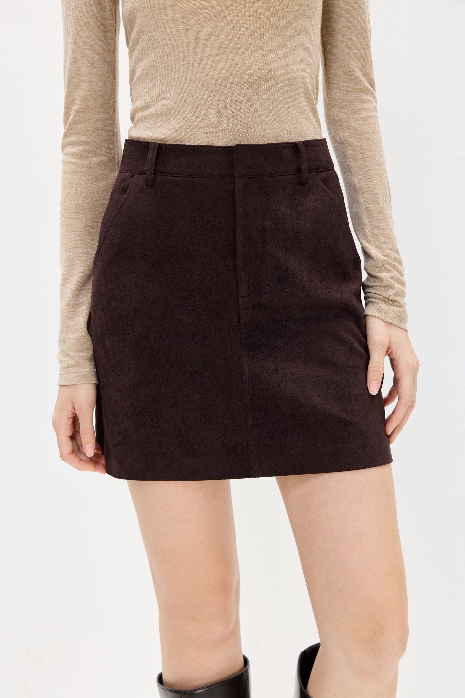 #color_Brown