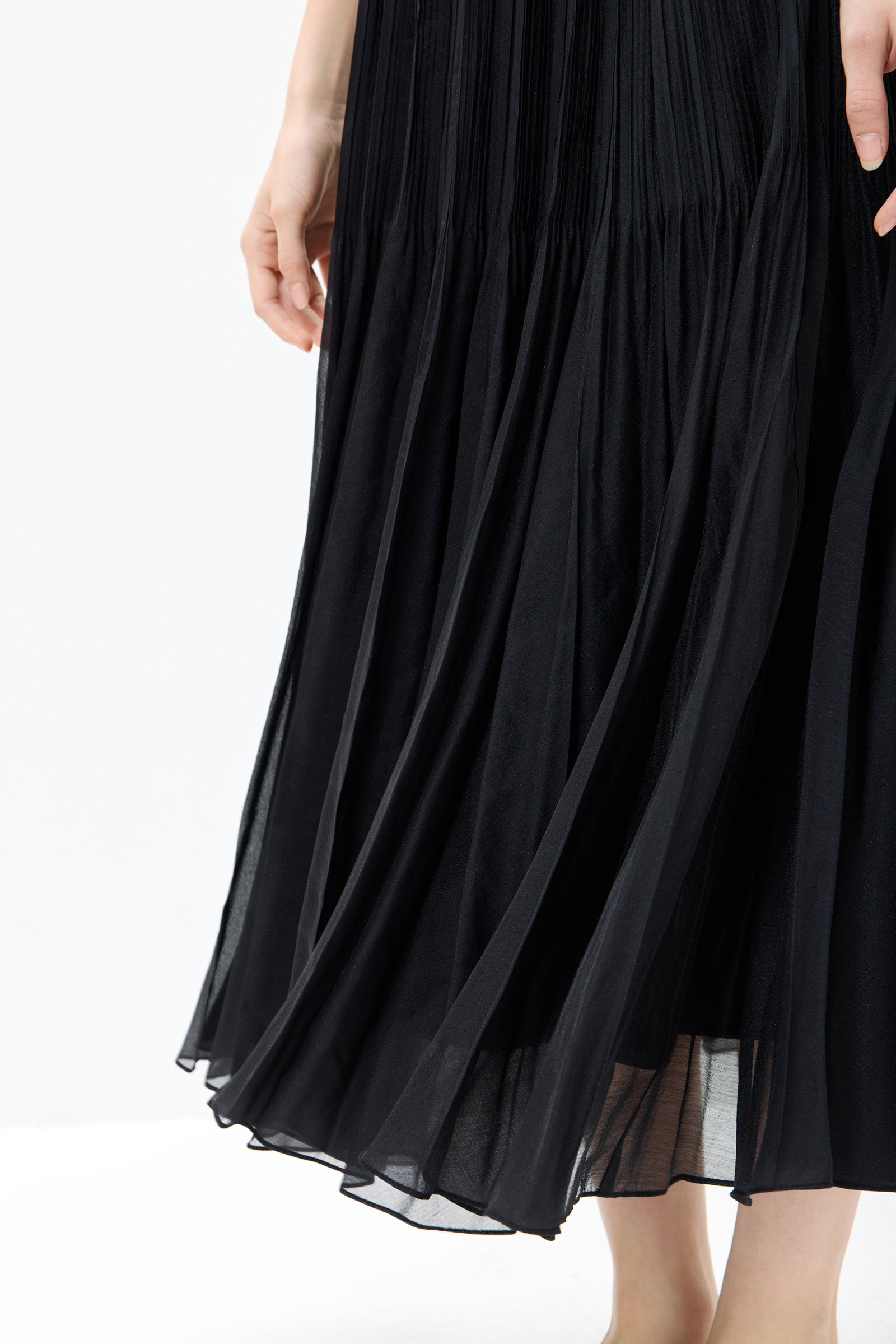 #color_Black