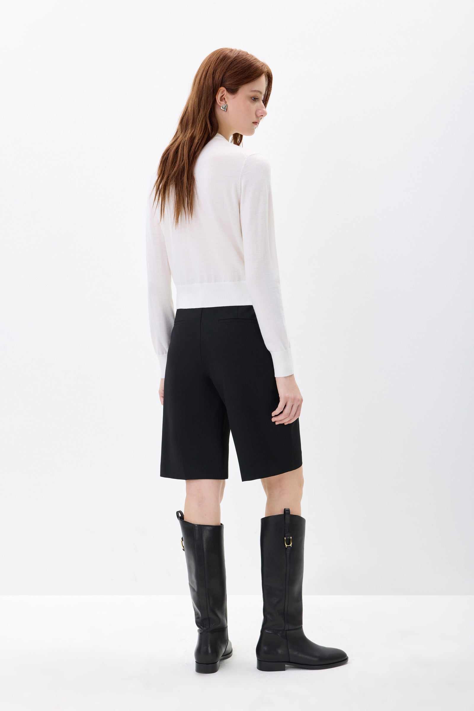 #color_Off White