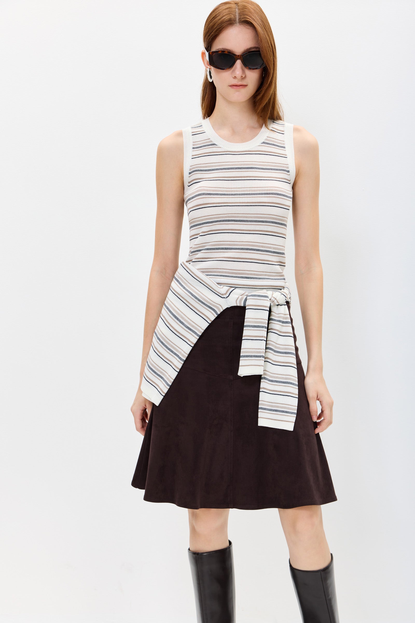 #color_Off White