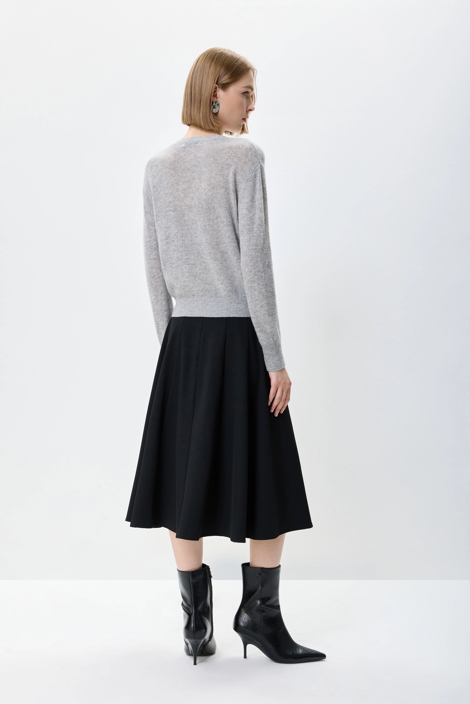 #color_Gray