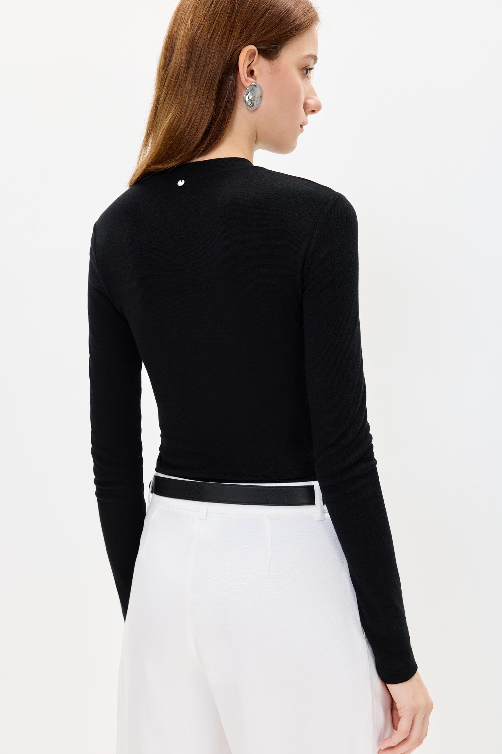 #color_Black