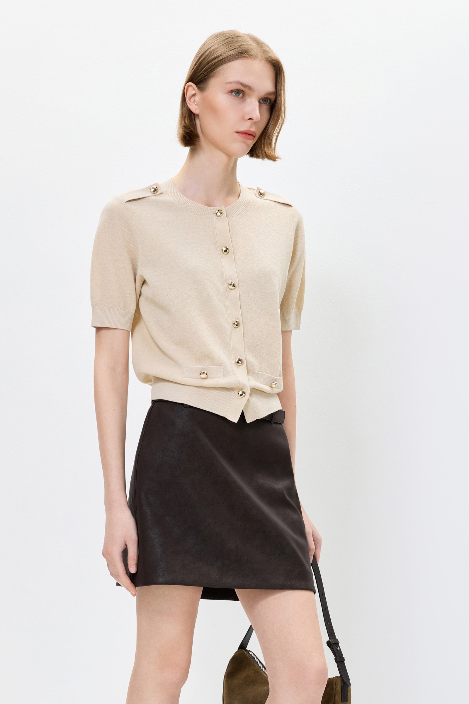 #color_Gray Khaki