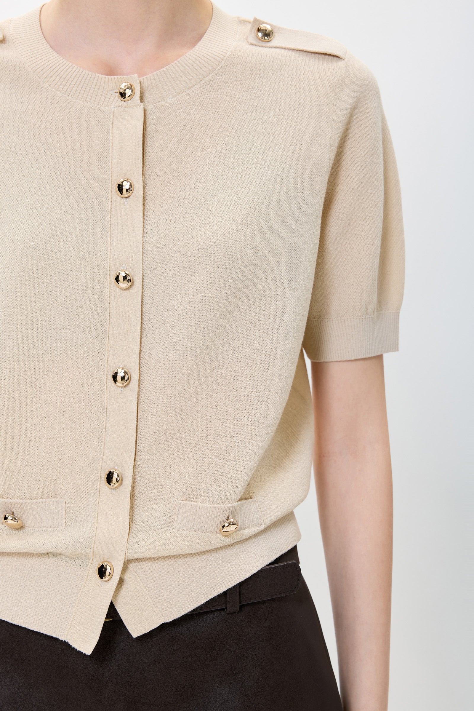 #color_Gray Khaki