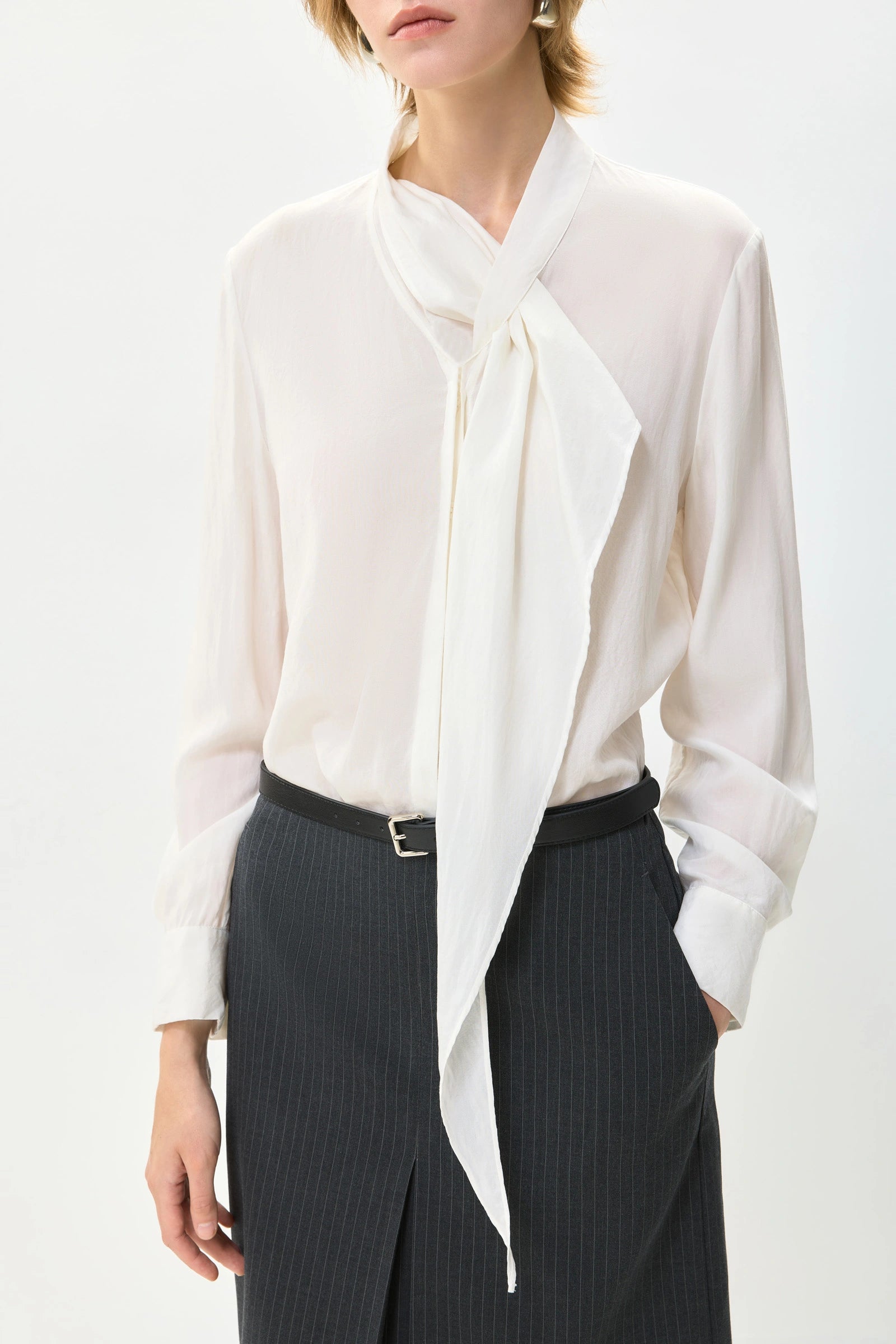 #color_Off White