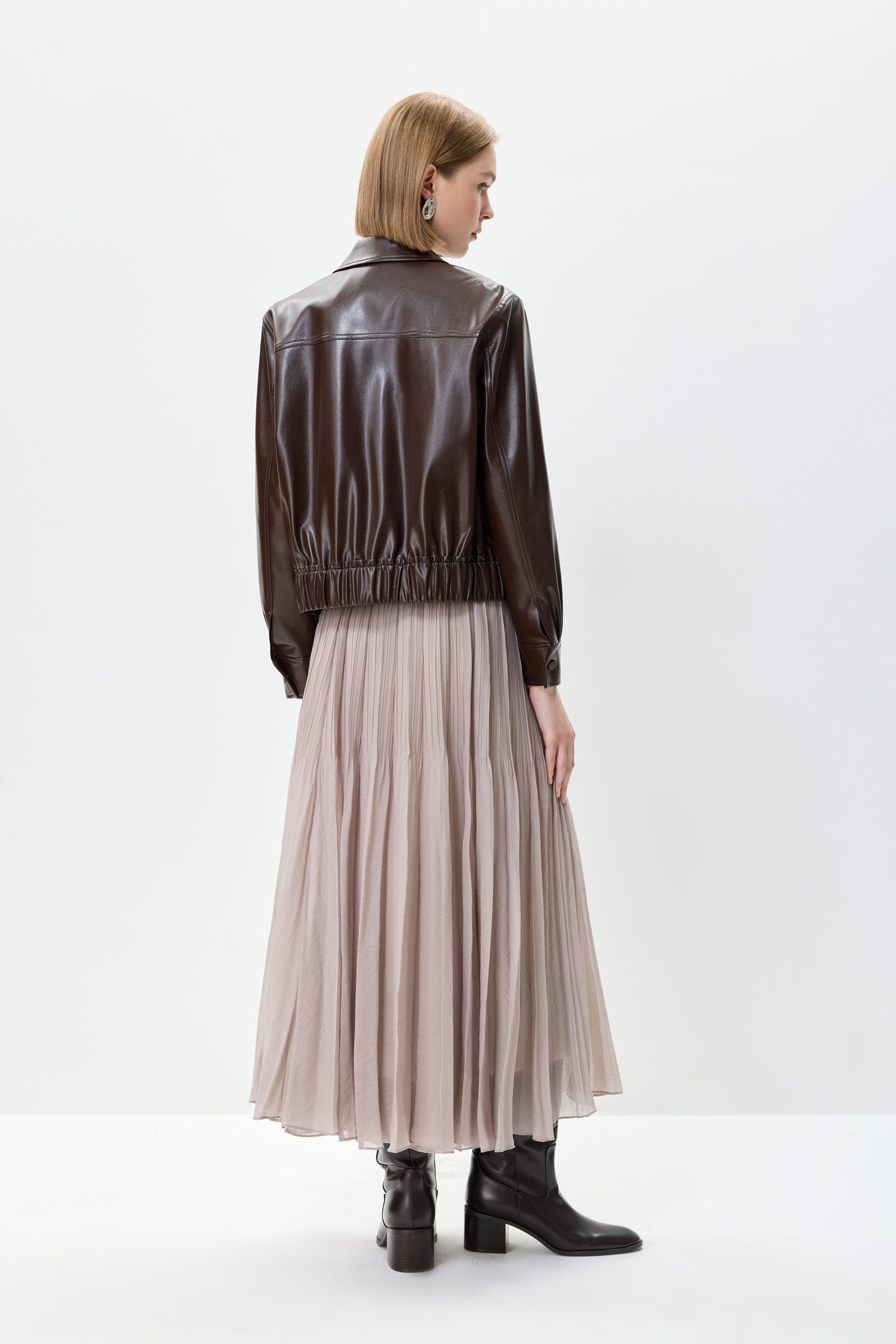 #color_Brown