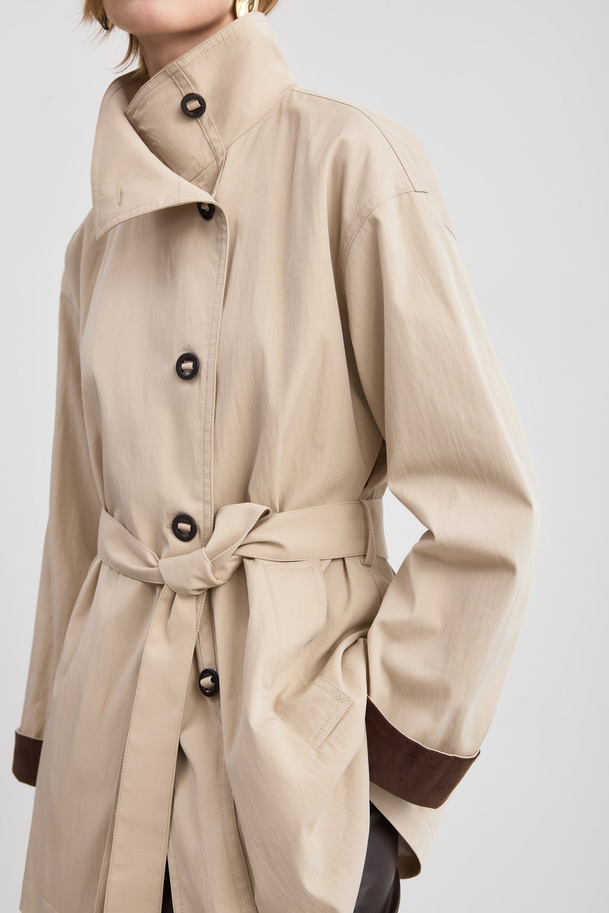 #color_Light Khaki