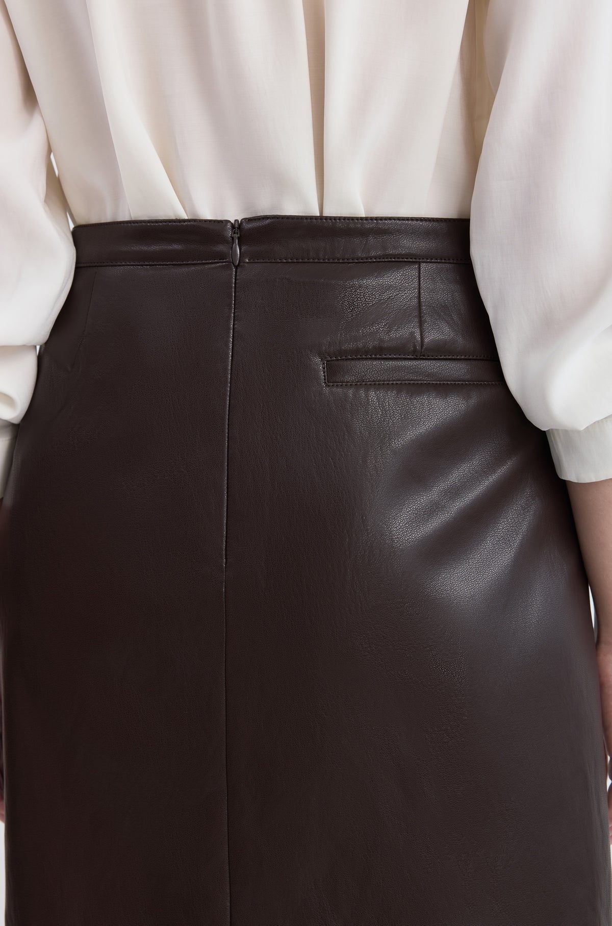 #color_Chestnut Brown