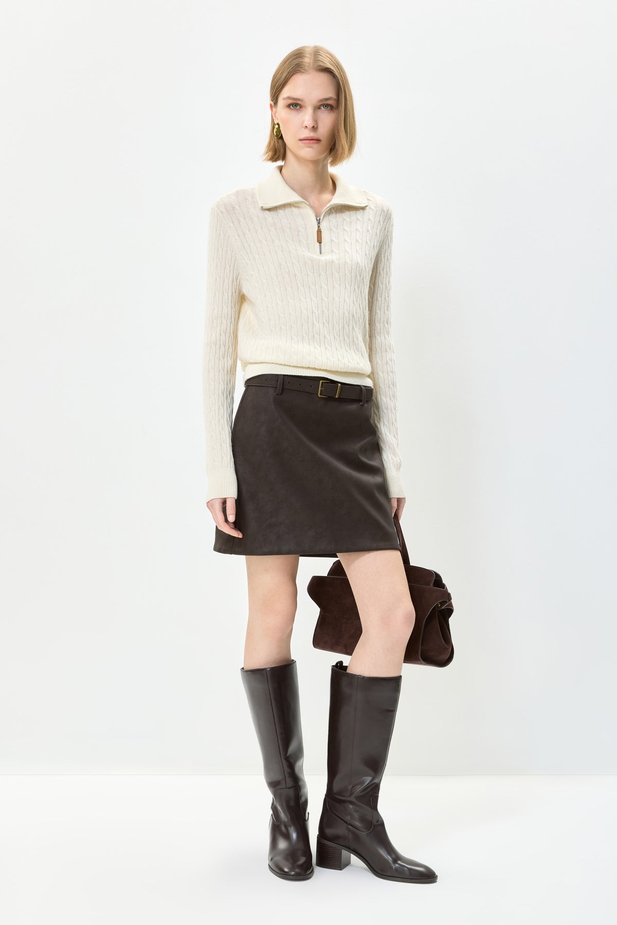 #color_Off White