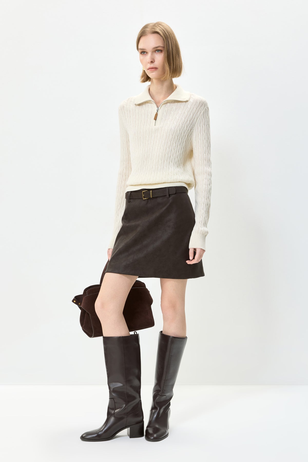 #color_Off White