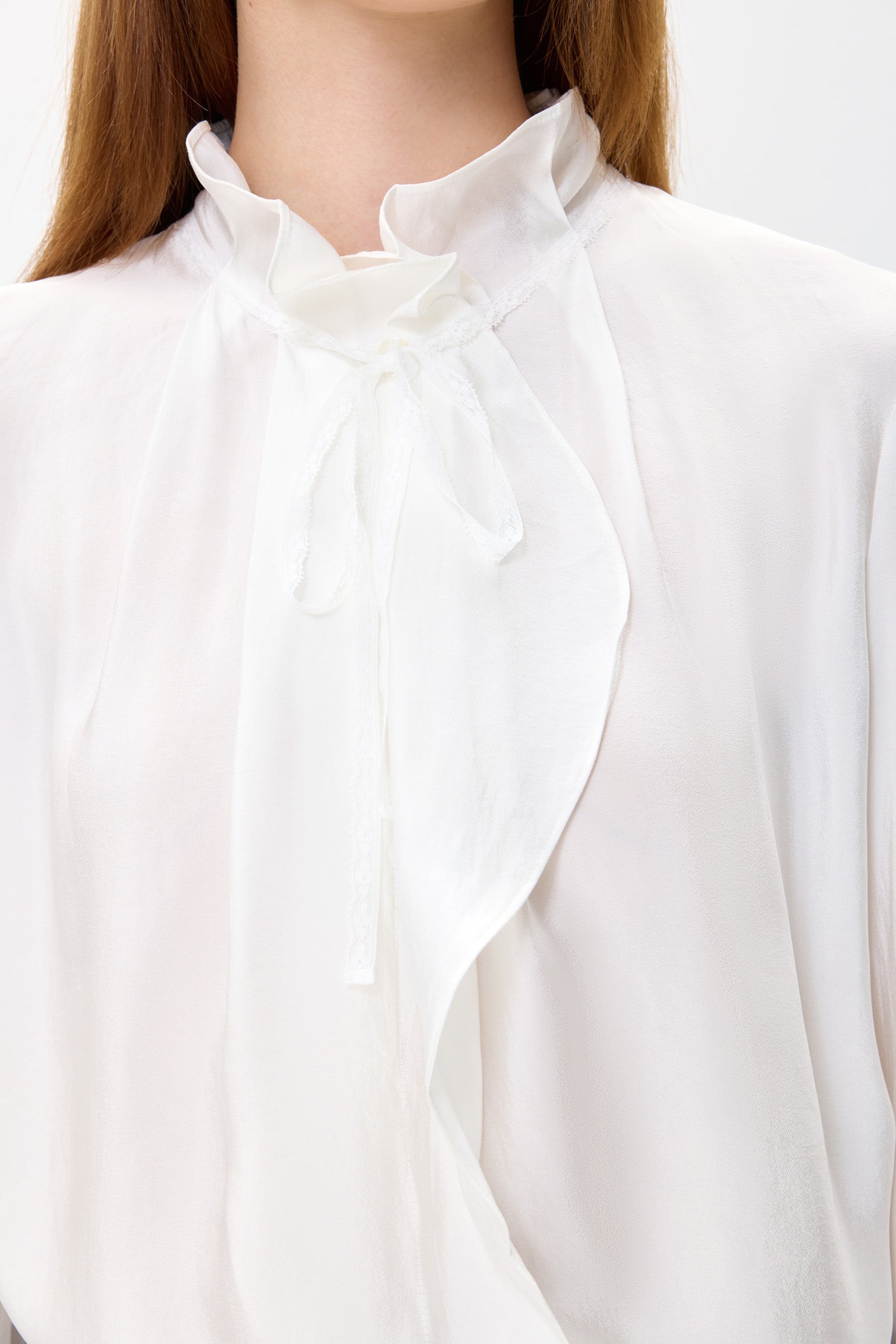 #color_Off White