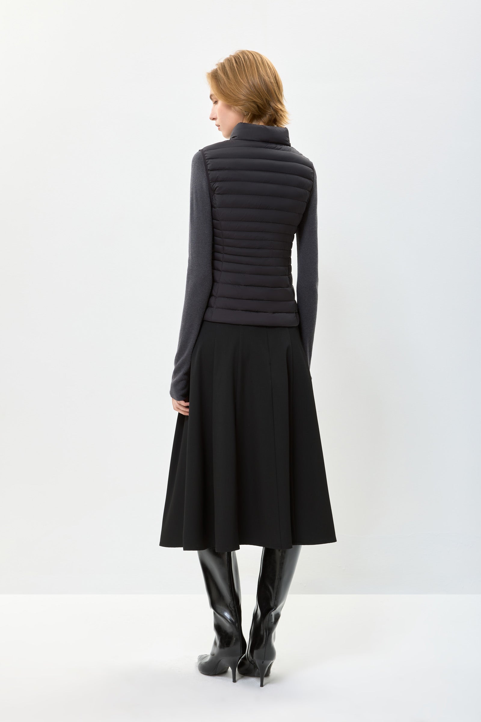 #color_Black