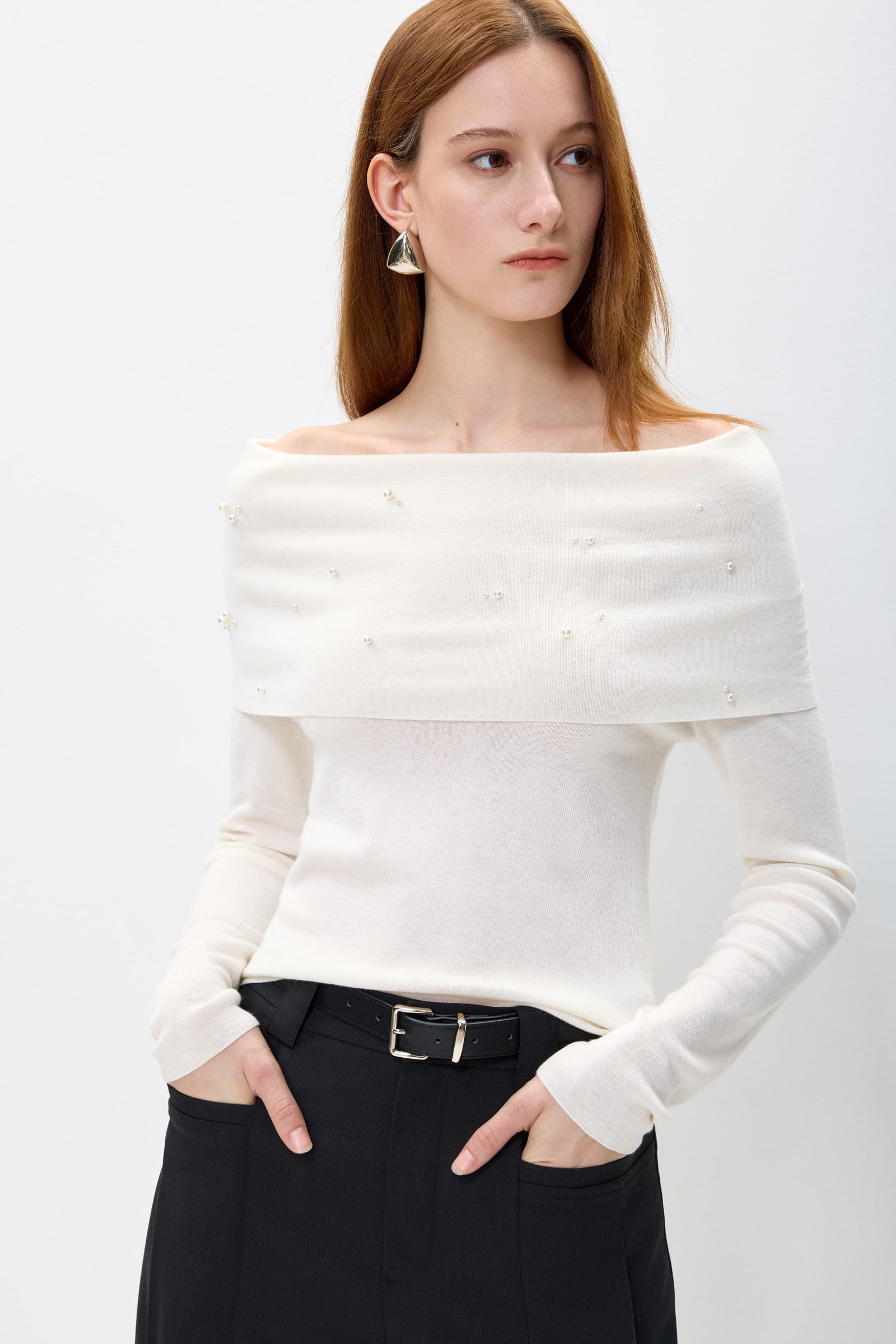 #color_Off White