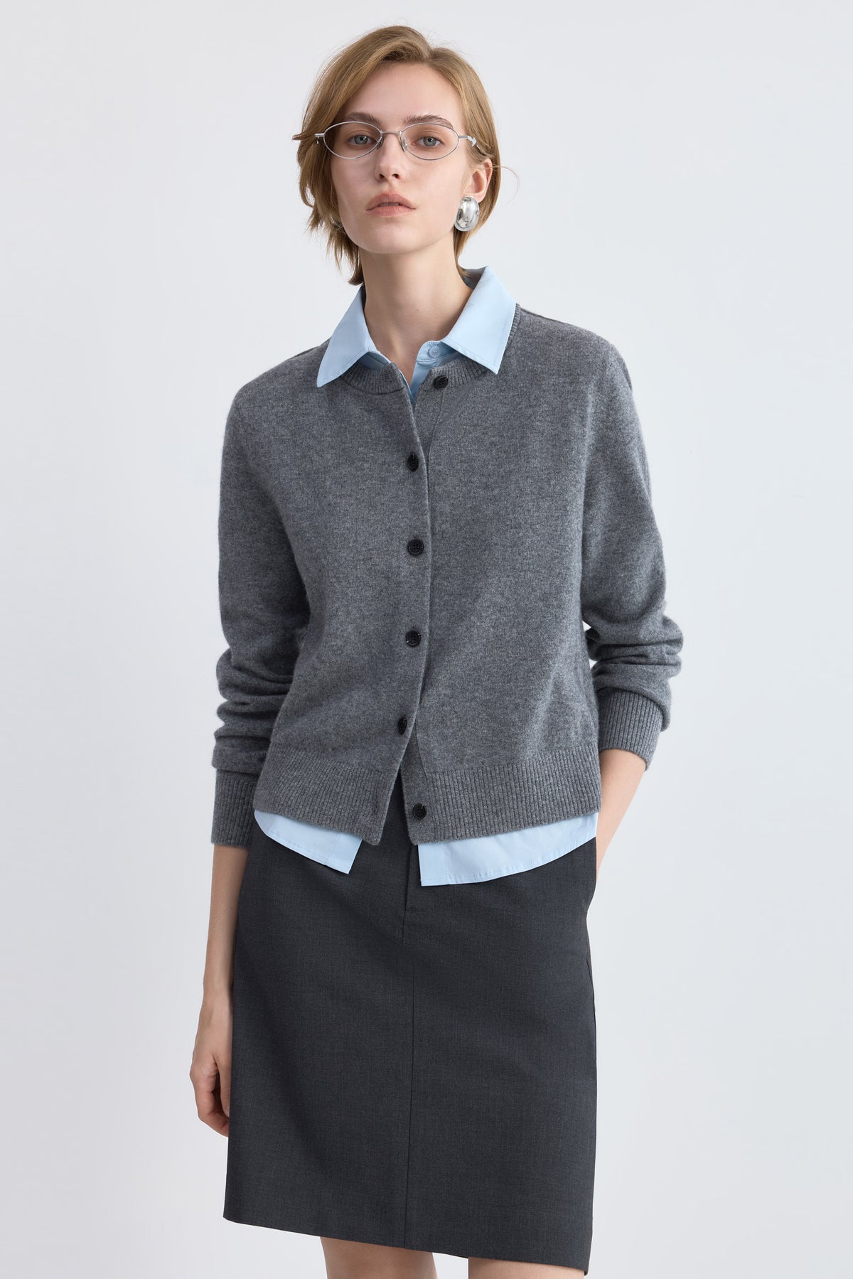 #color_Gray