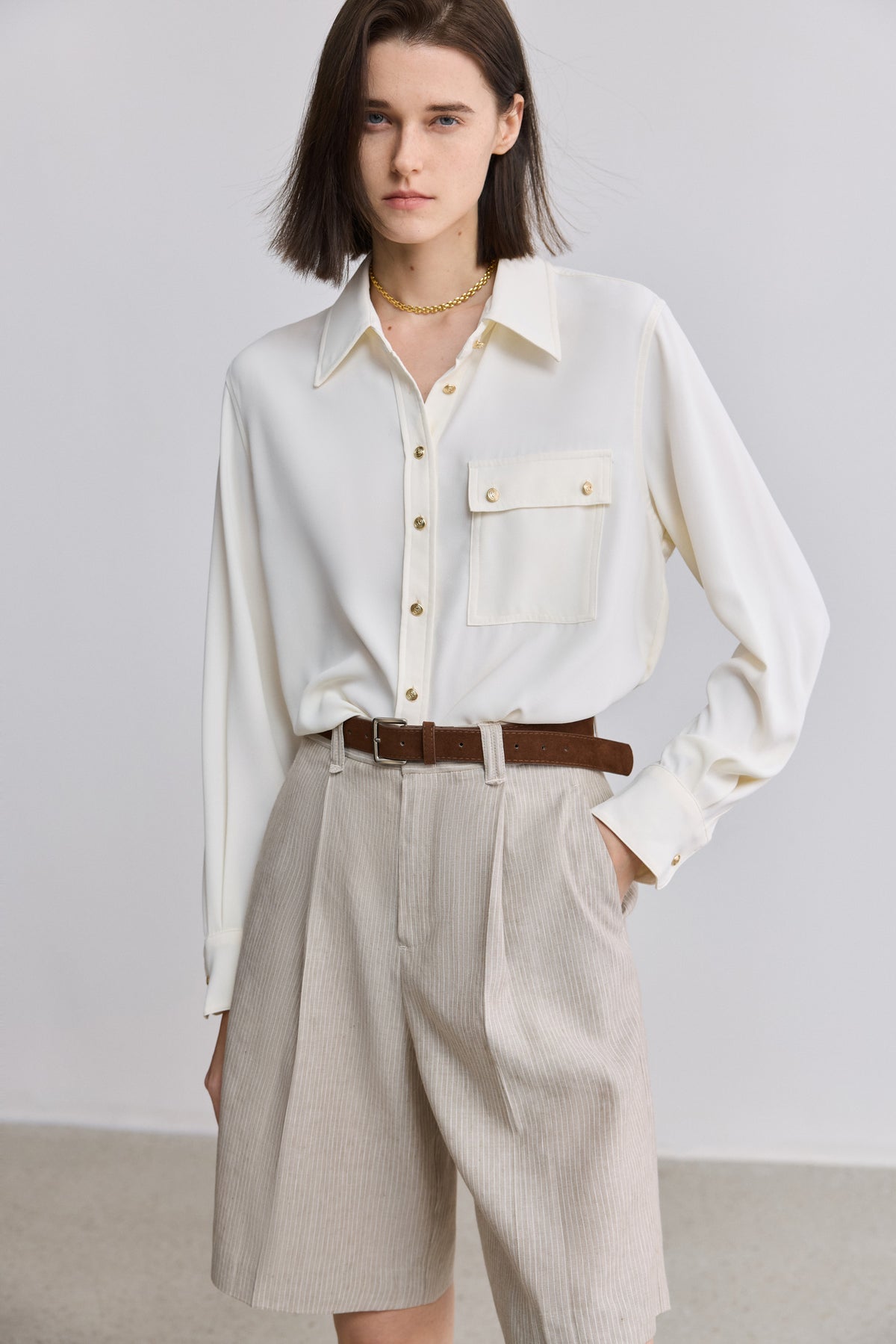 #color_Off White