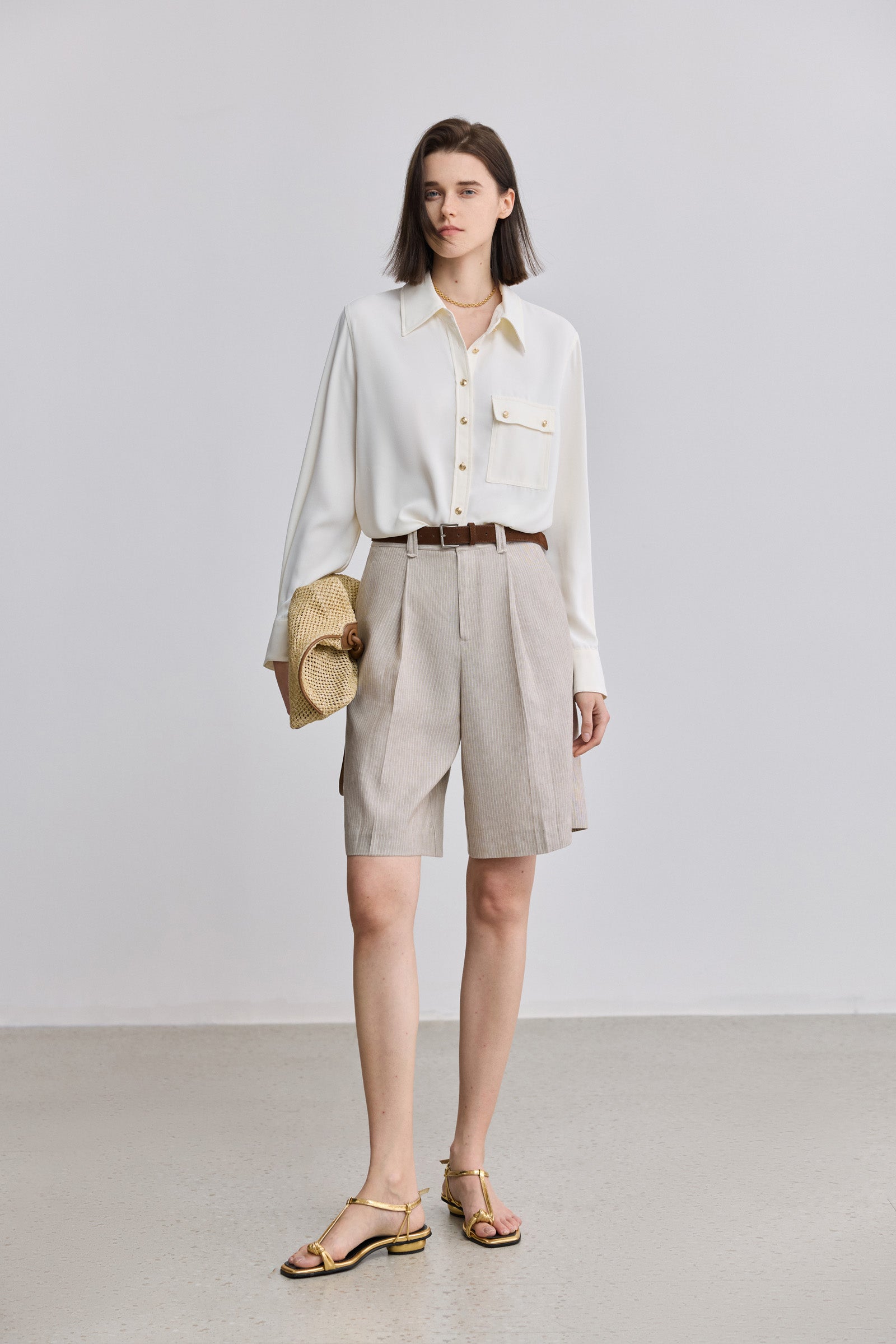 #color_Off White