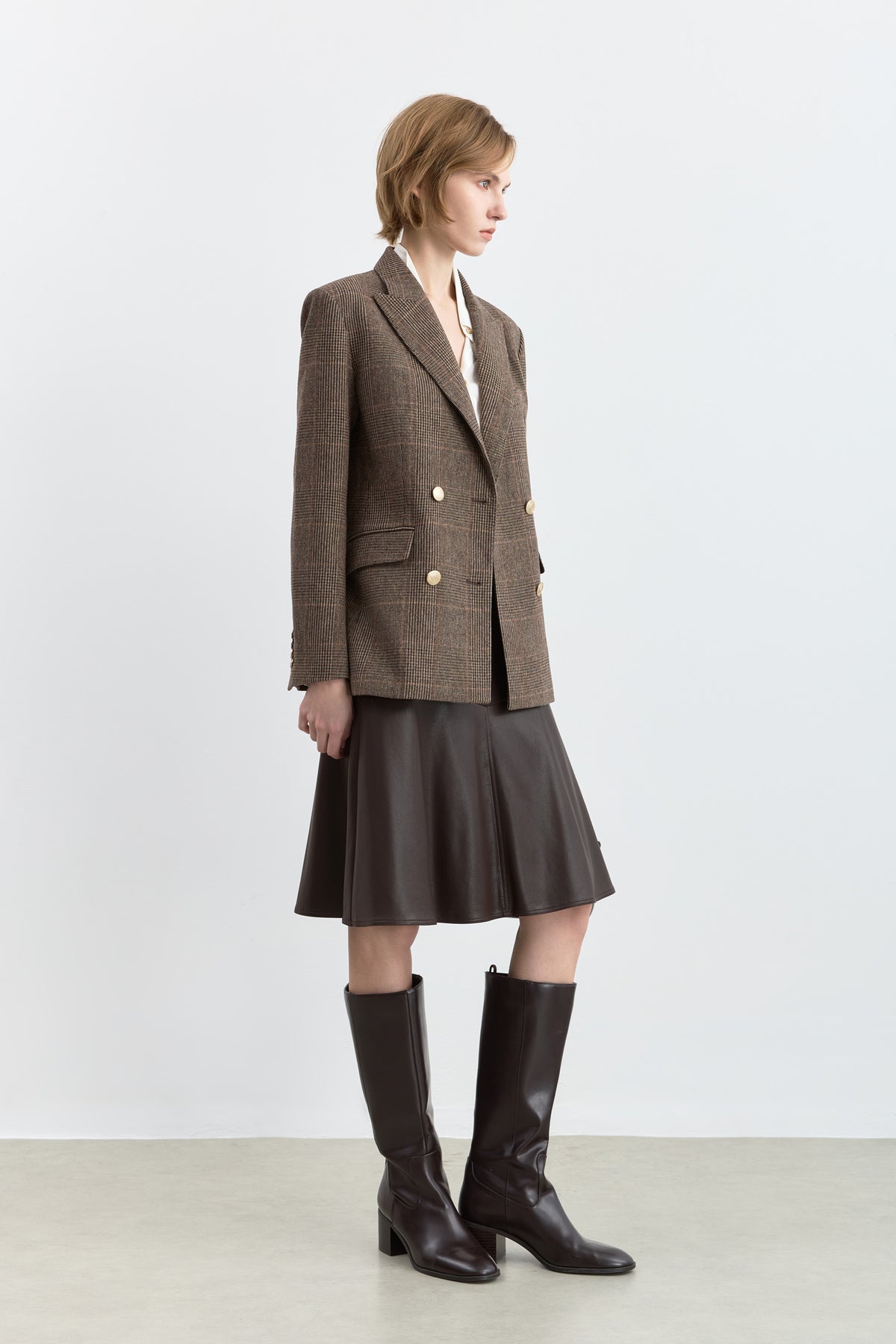 #color_Chestnut Brown