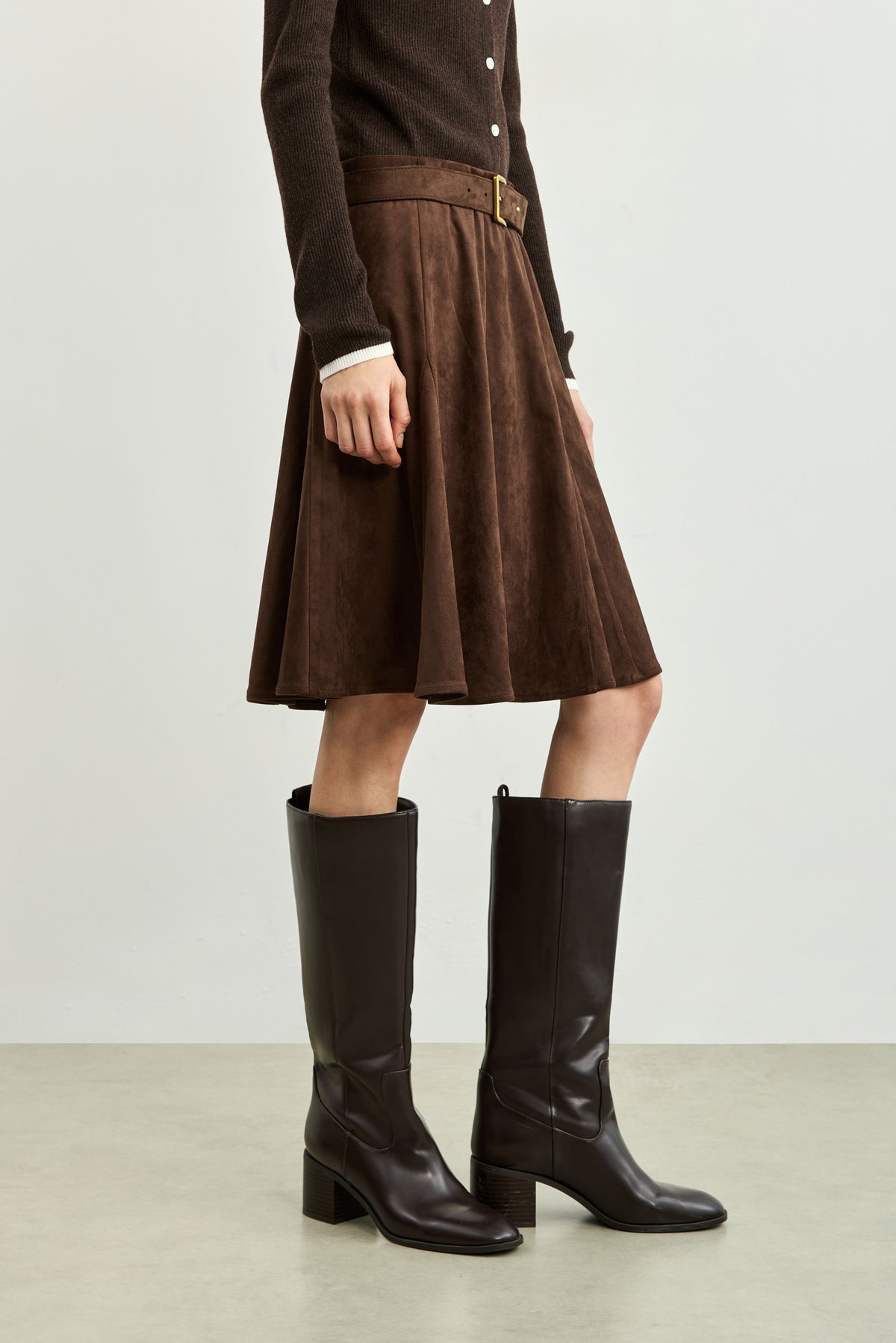 #color_Brown