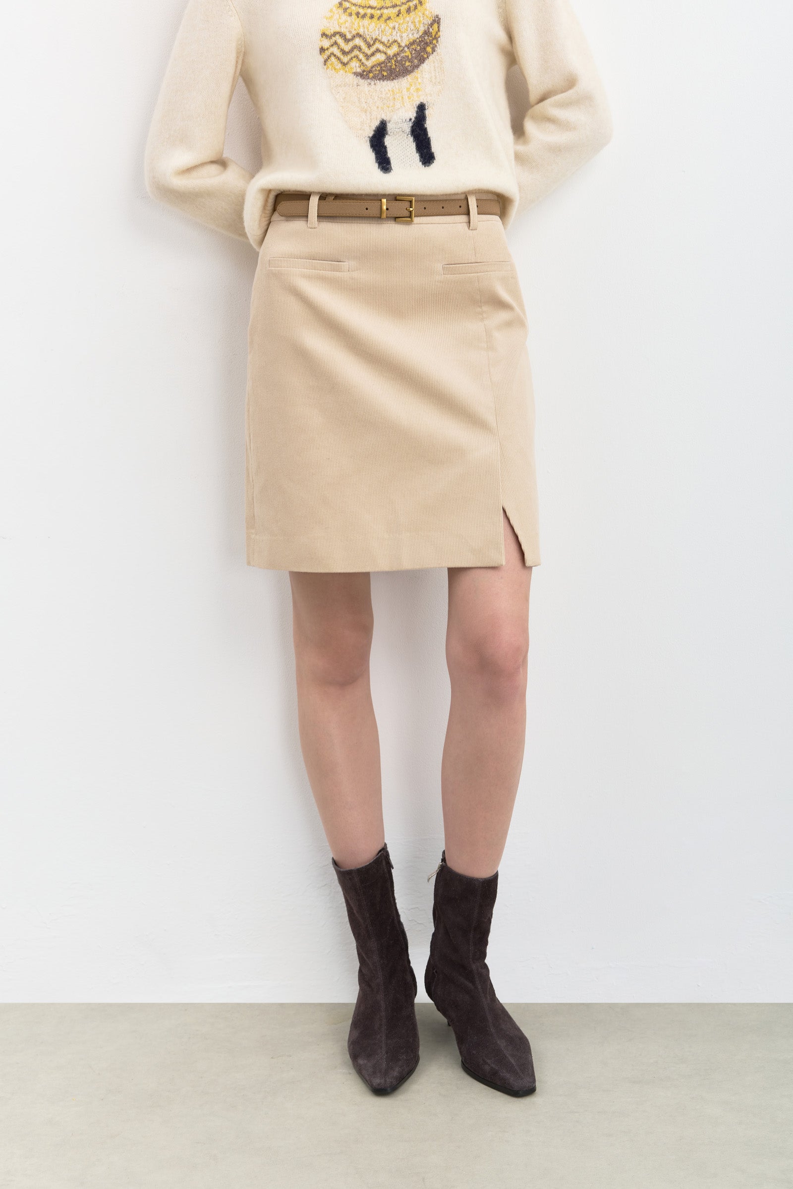 #color_Light Beige