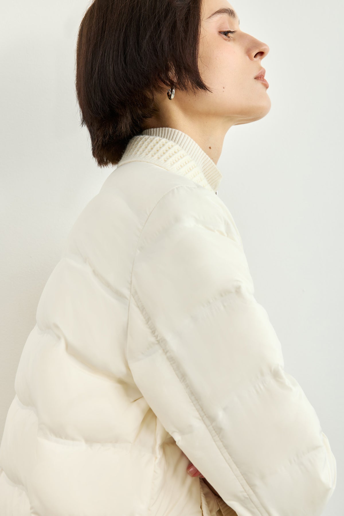 #color_Off White