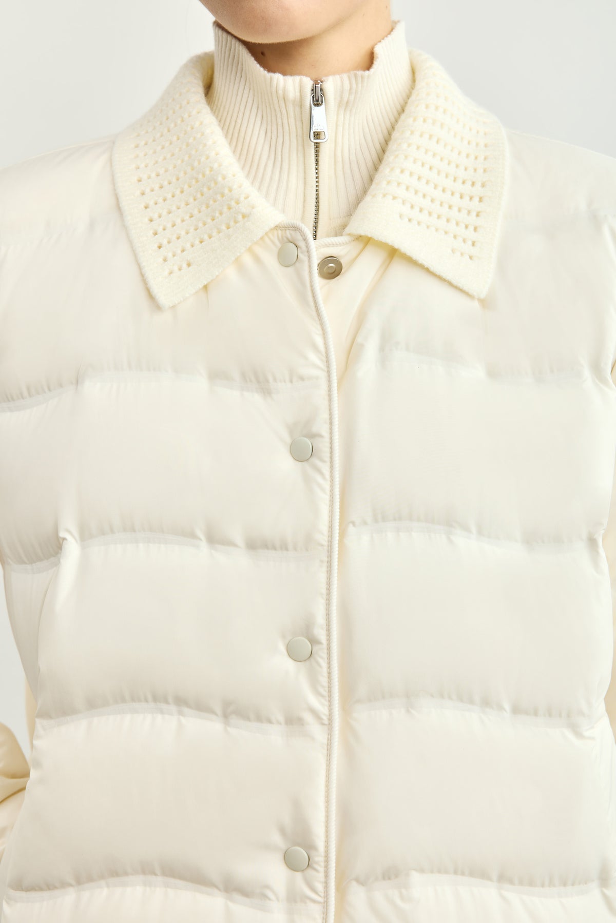 #color_Off White