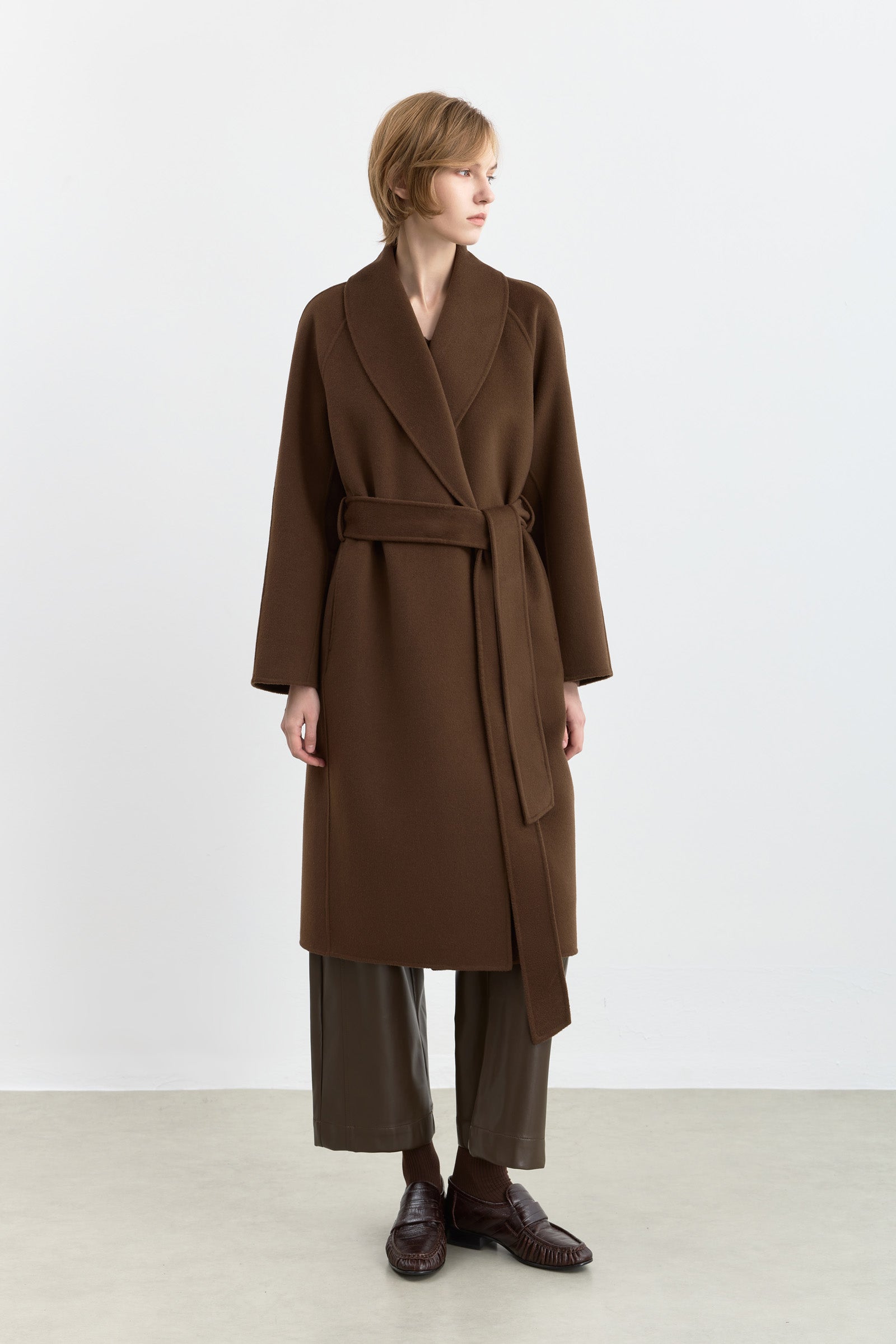 #color_Brown
