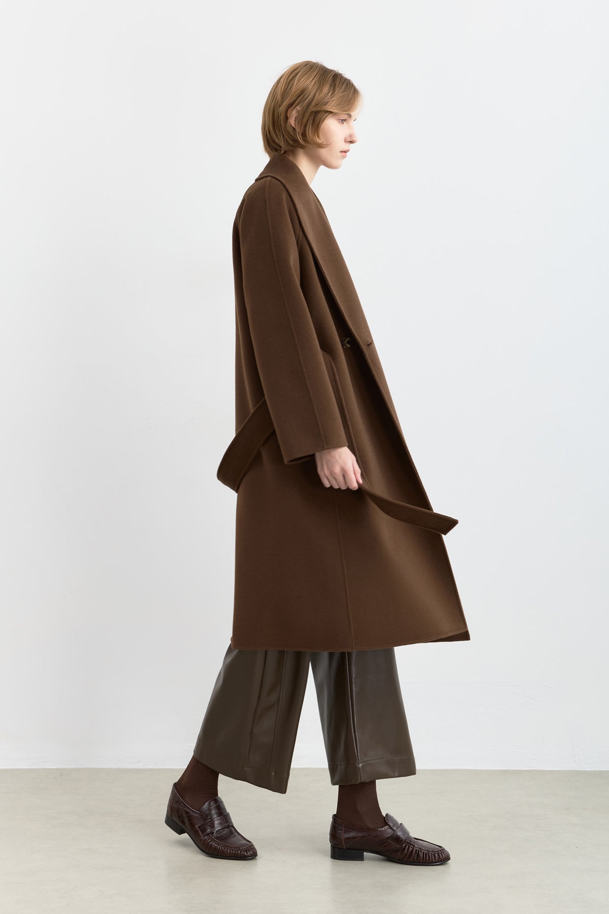 #color_Brown