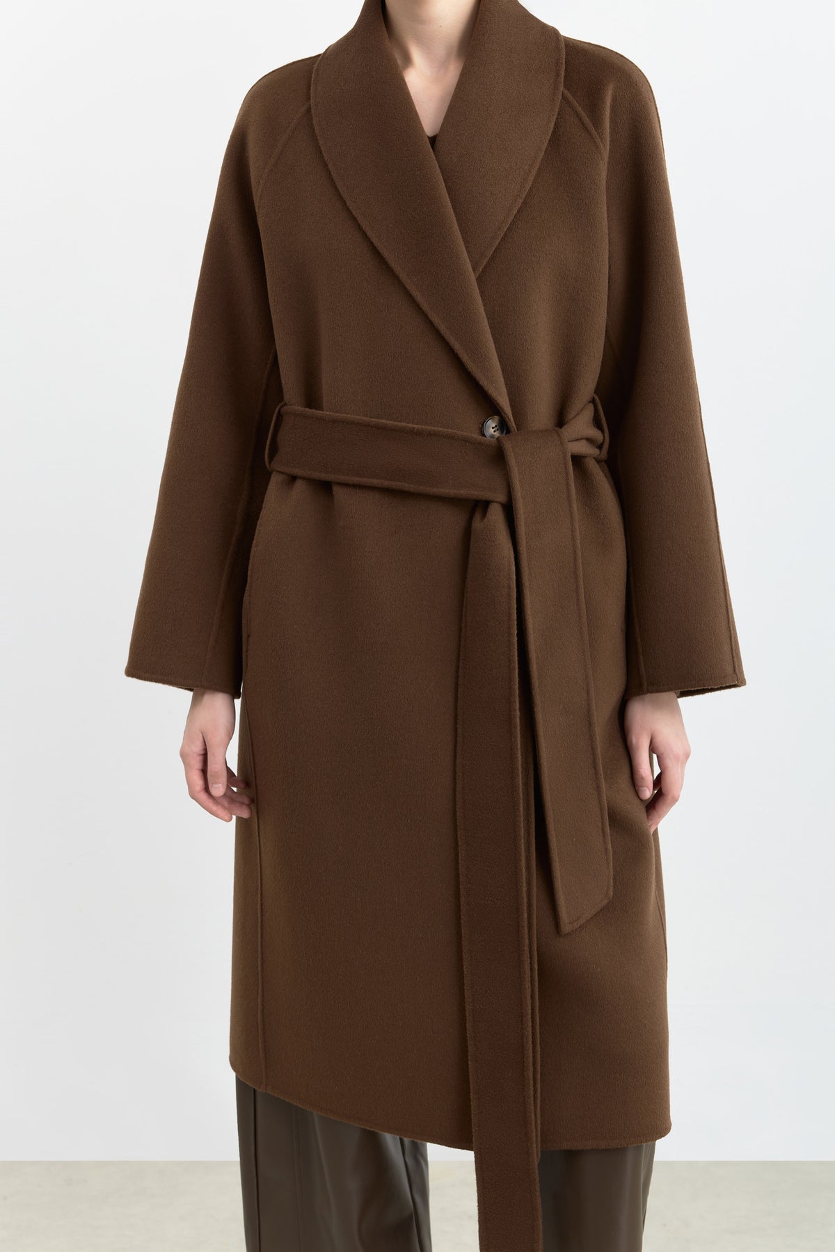 #color_Brown