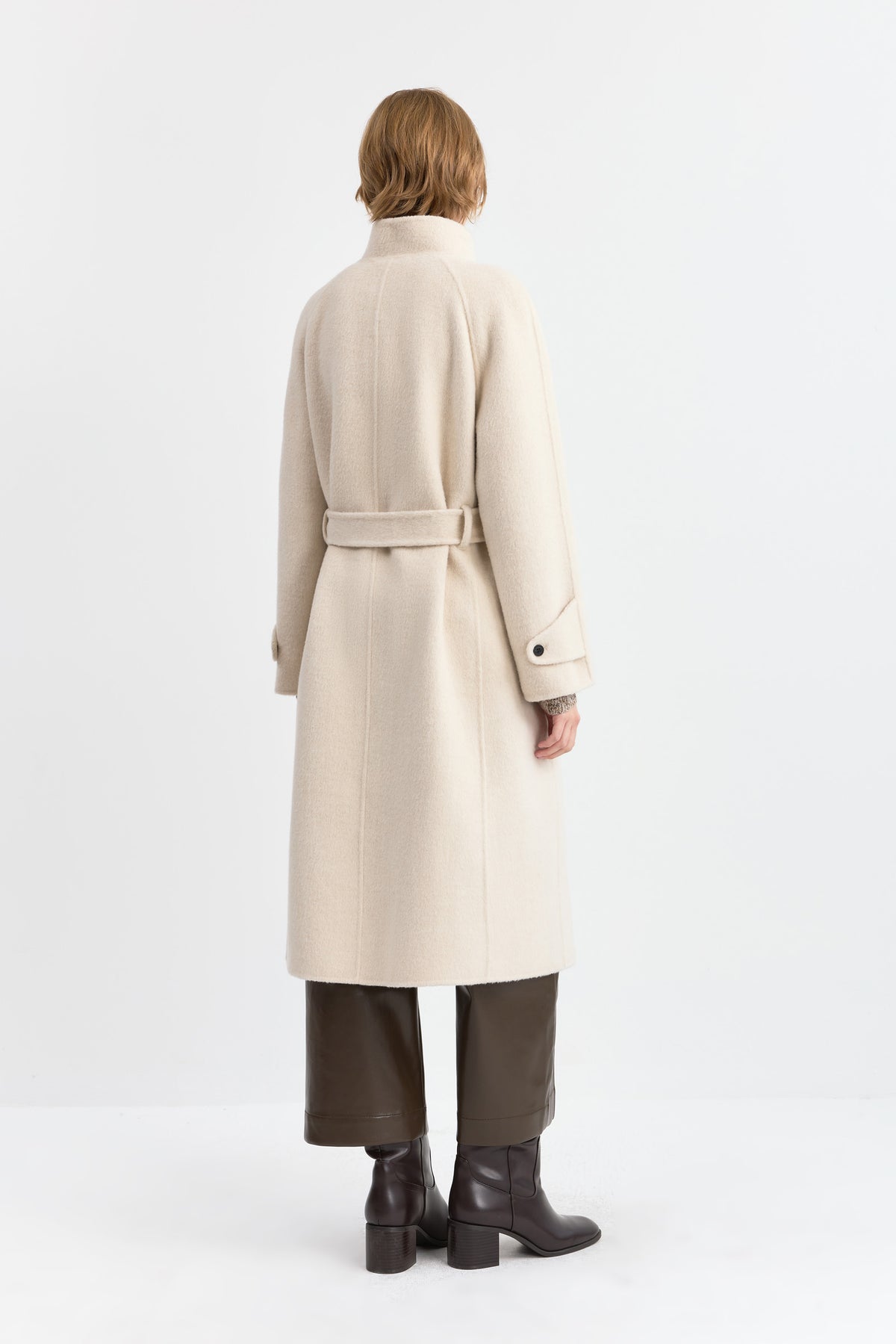 #color_Light Beige